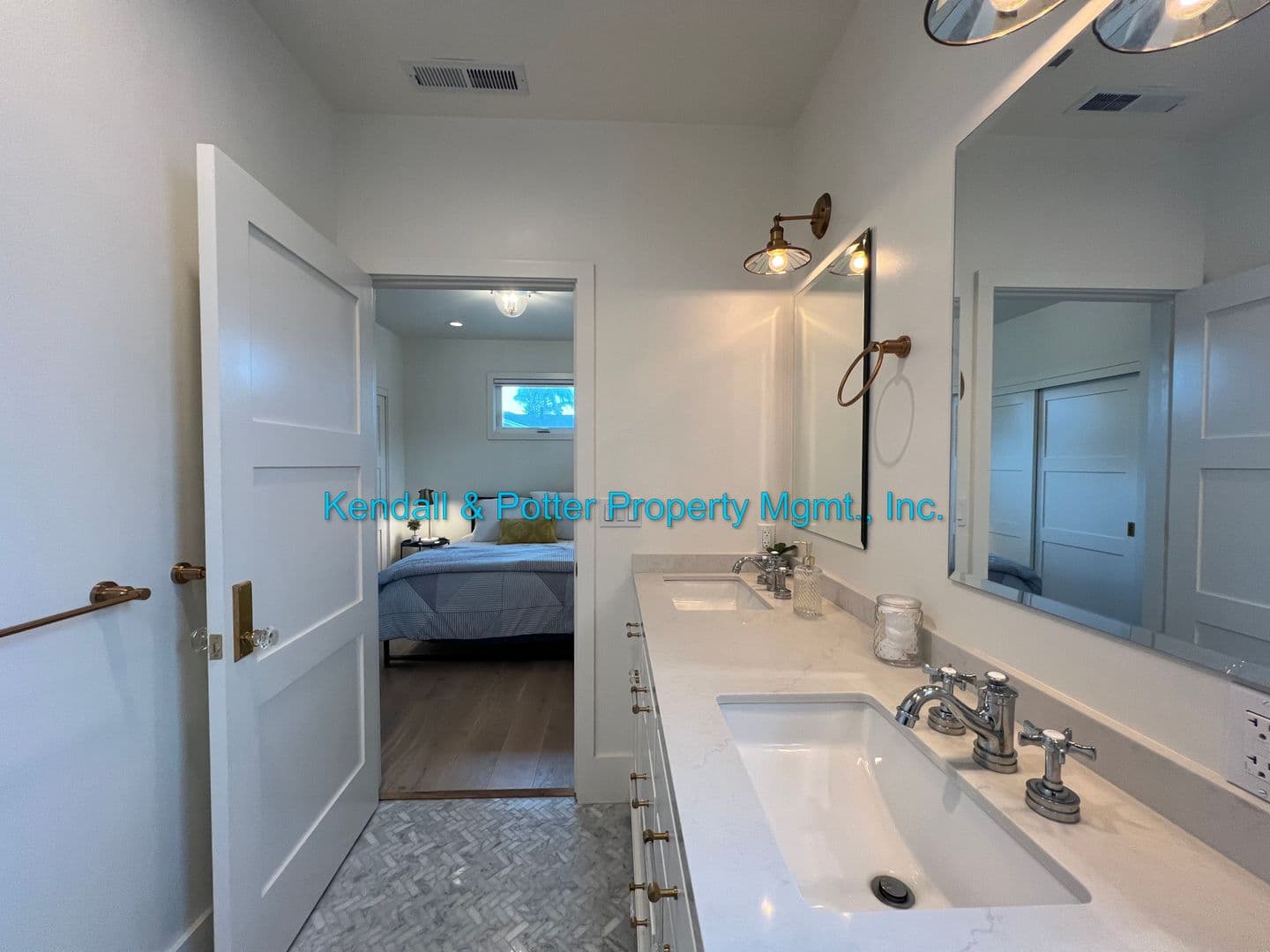 Santa Cruz Apartment: 1411 Seabright Avenue