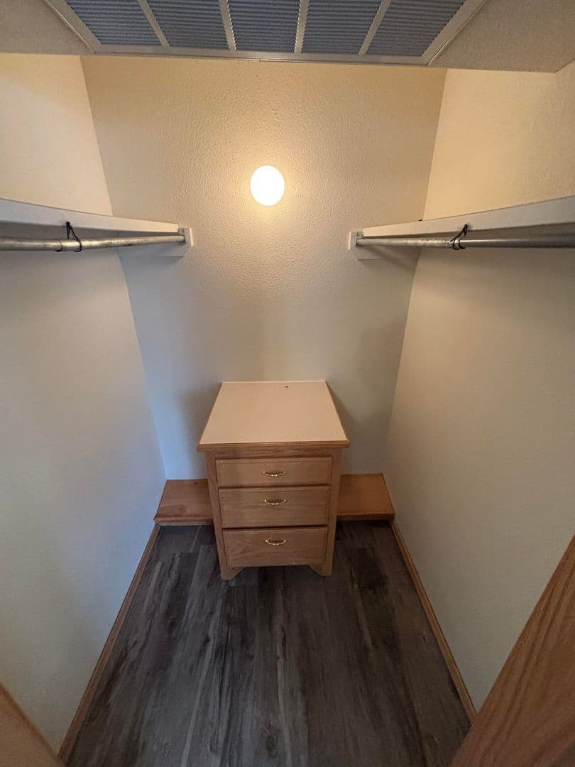 Stillwater Apartment: 120 S Burdick - 60 Units