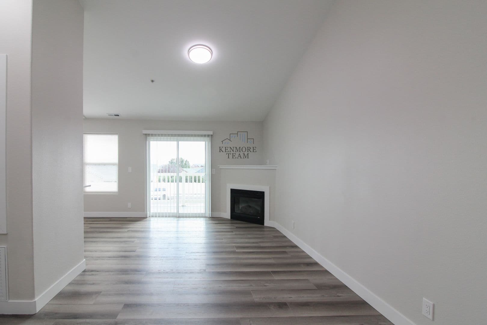 PASCO Apartment: 6405 CHAPEL HILL BLVD