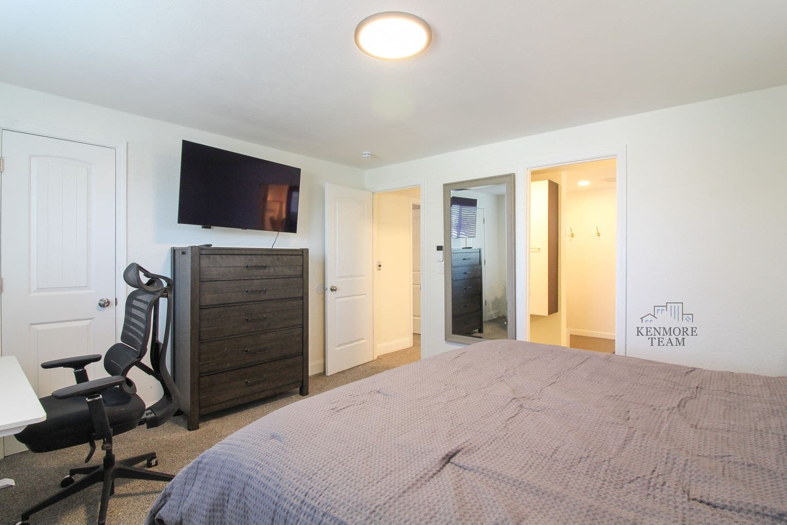 KENNEWICK House: 4201 S VANCOUVER ST