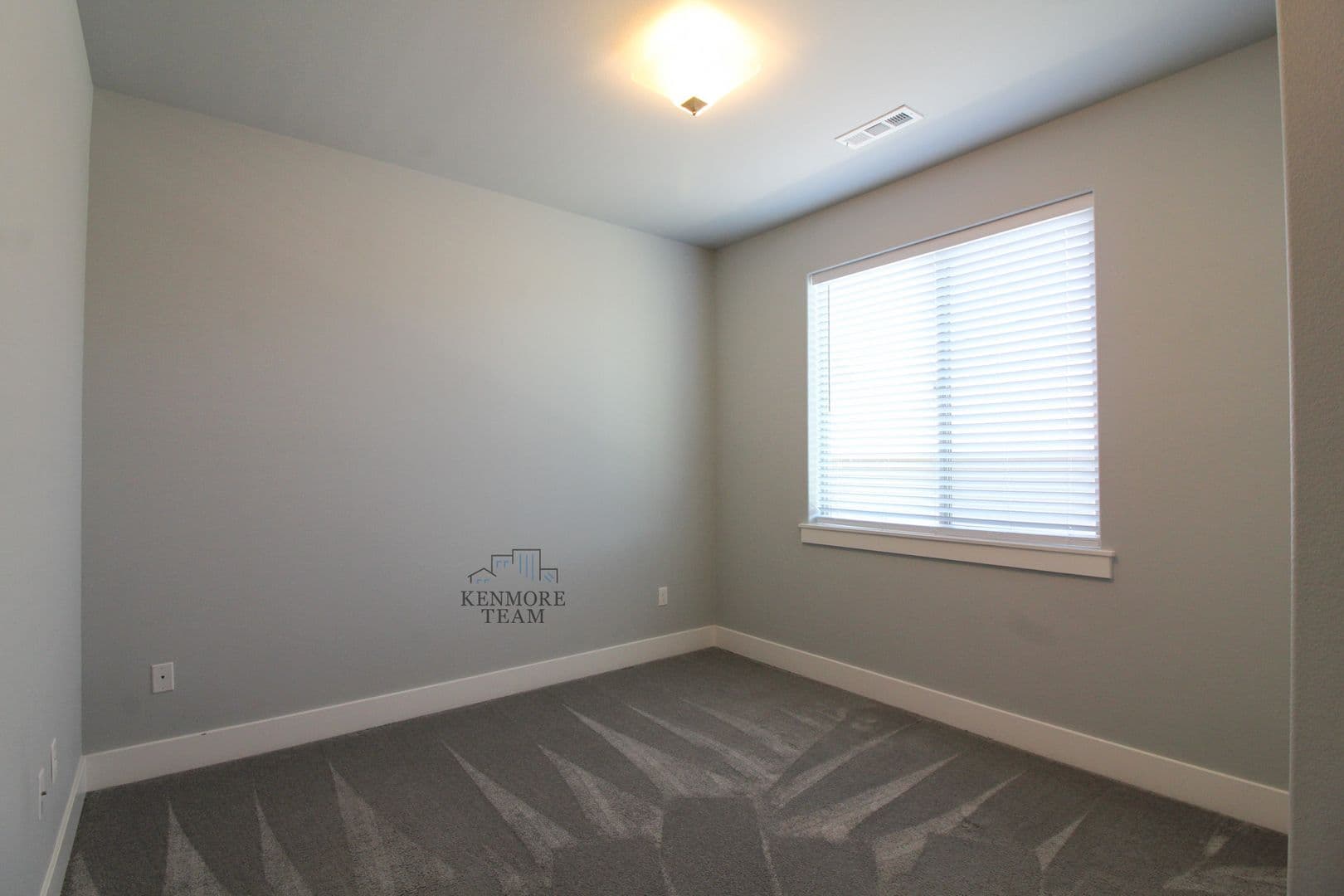 PASCO House: 9114 RUVEN ST
