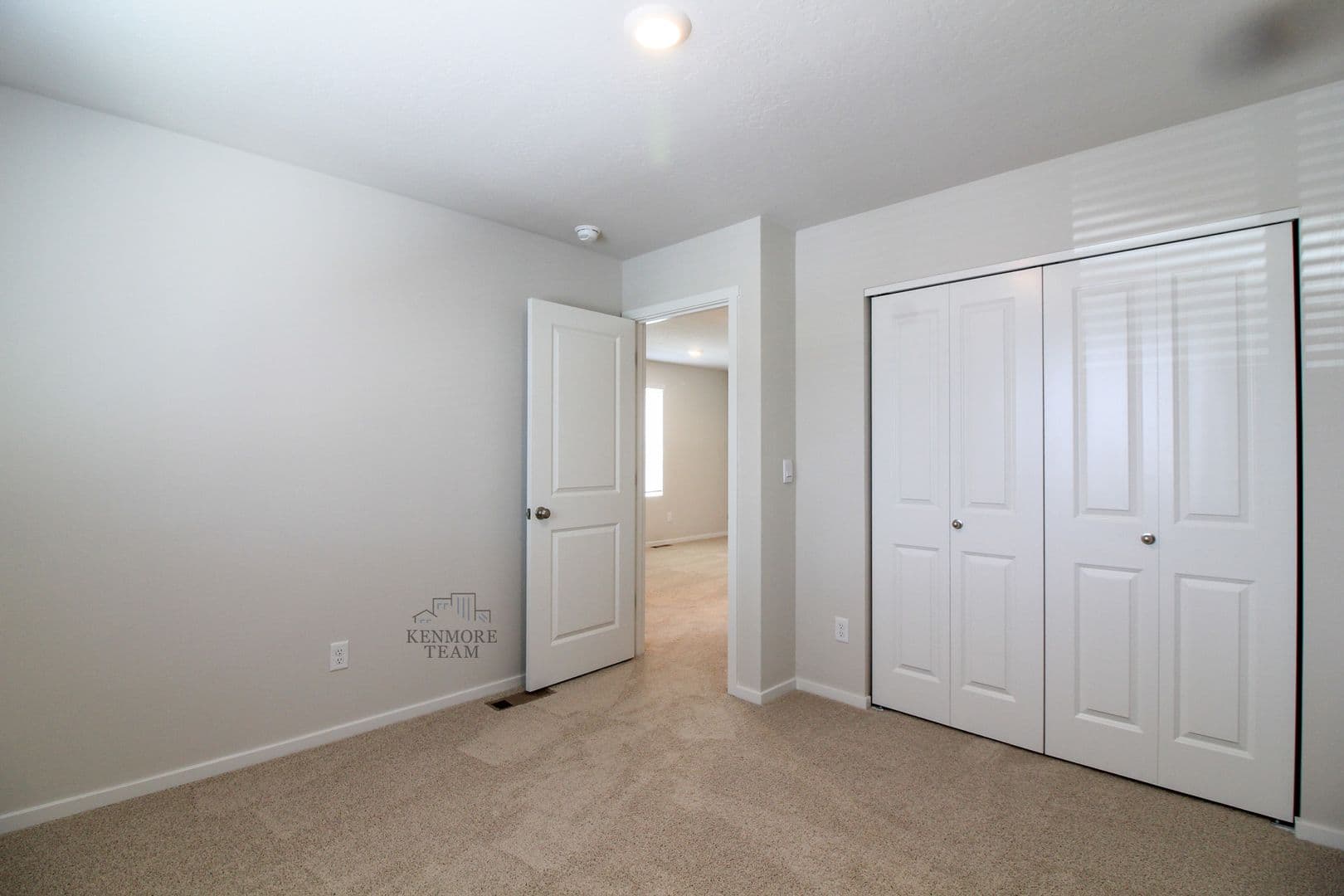 KENNEWICK House: 798 S YOLO PL