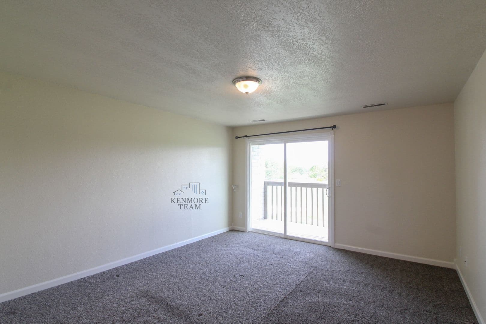 RICHLAND House: 337 GREENBROOK PL