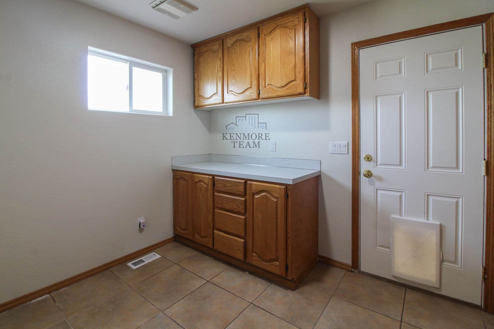 KENNEWICK House: 2503 W 37TH AVE