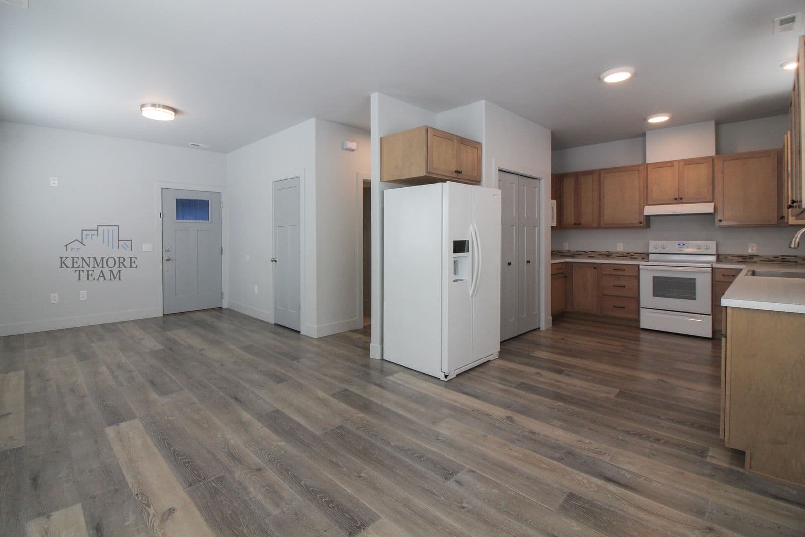 RICHLAND House: 1006 ADAMS ST 101