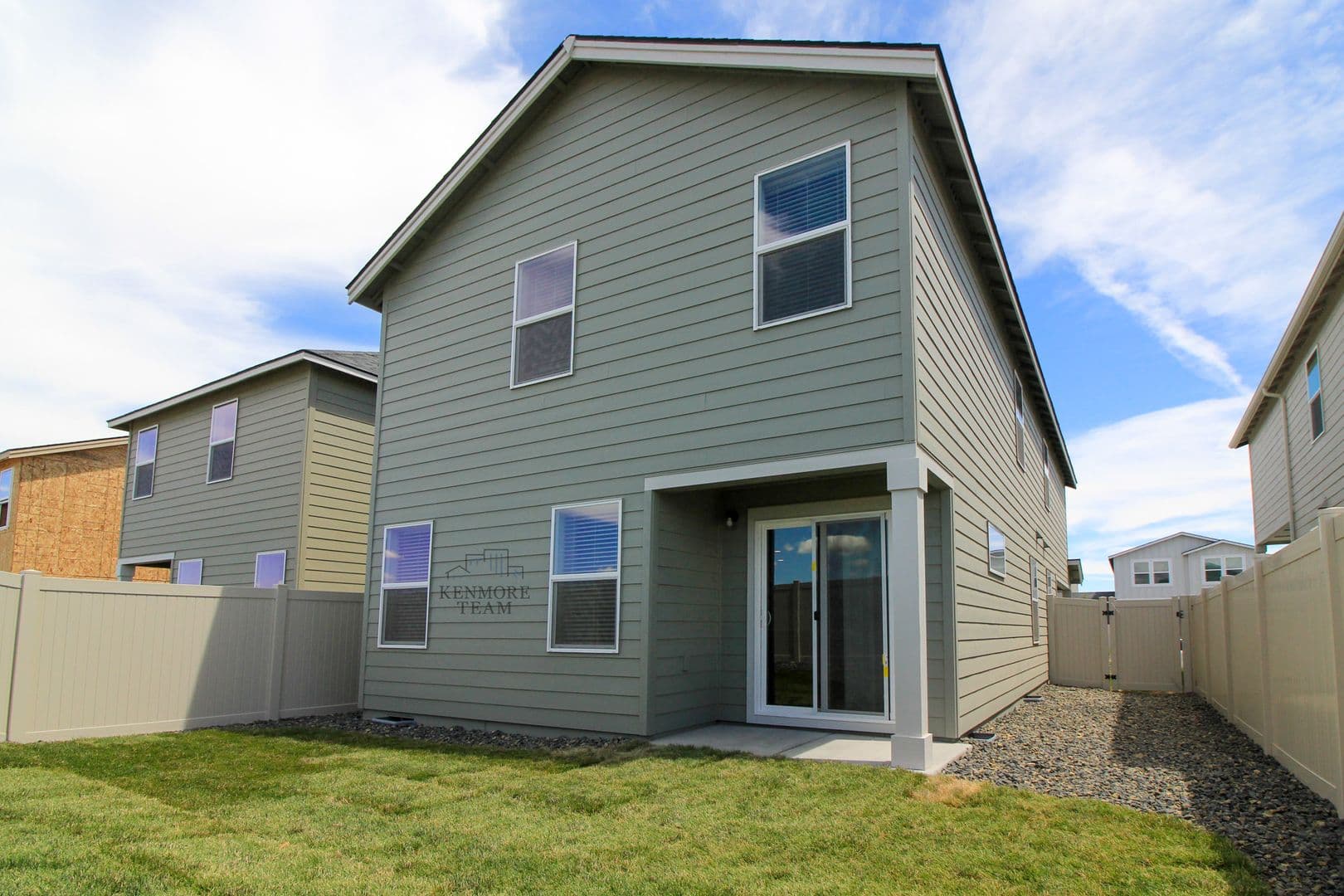 KENNEWICK House: 798 S YOLO PL
