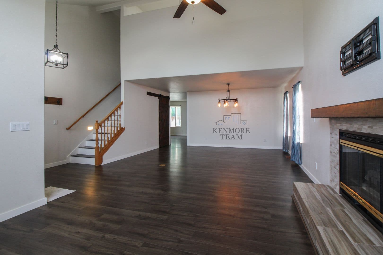 KENNEWICK House: 2503 W 37TH AVE
