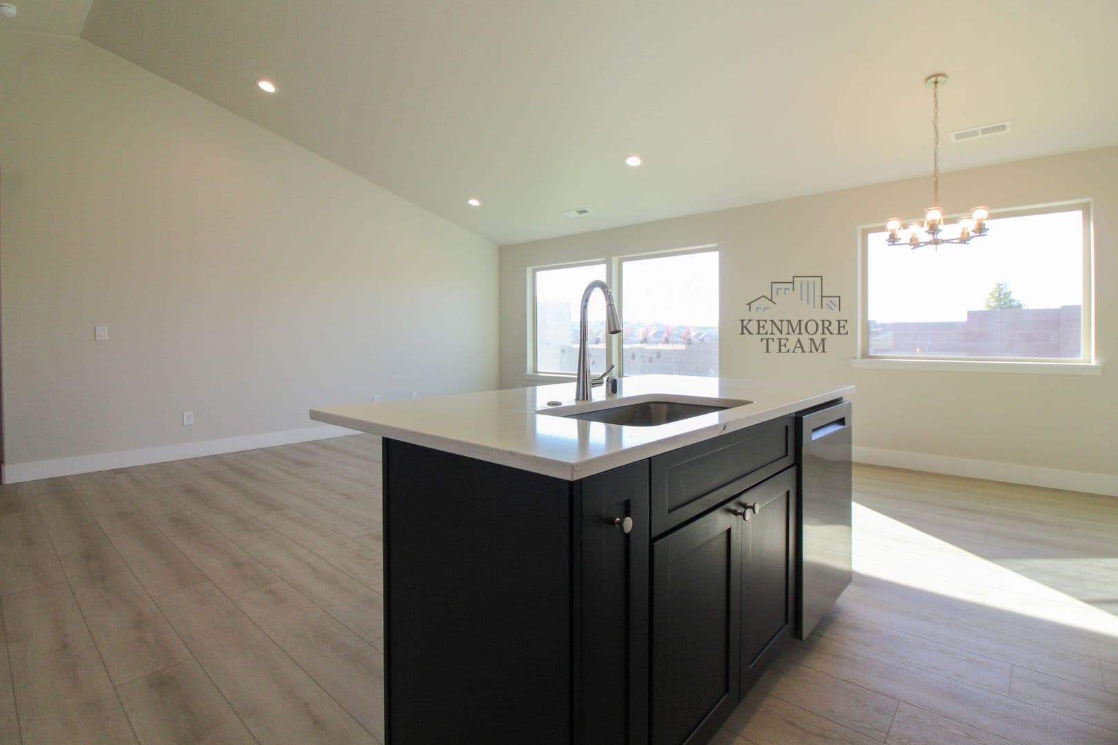 KENNEWICK House: 2936 ROOSEVELT ST