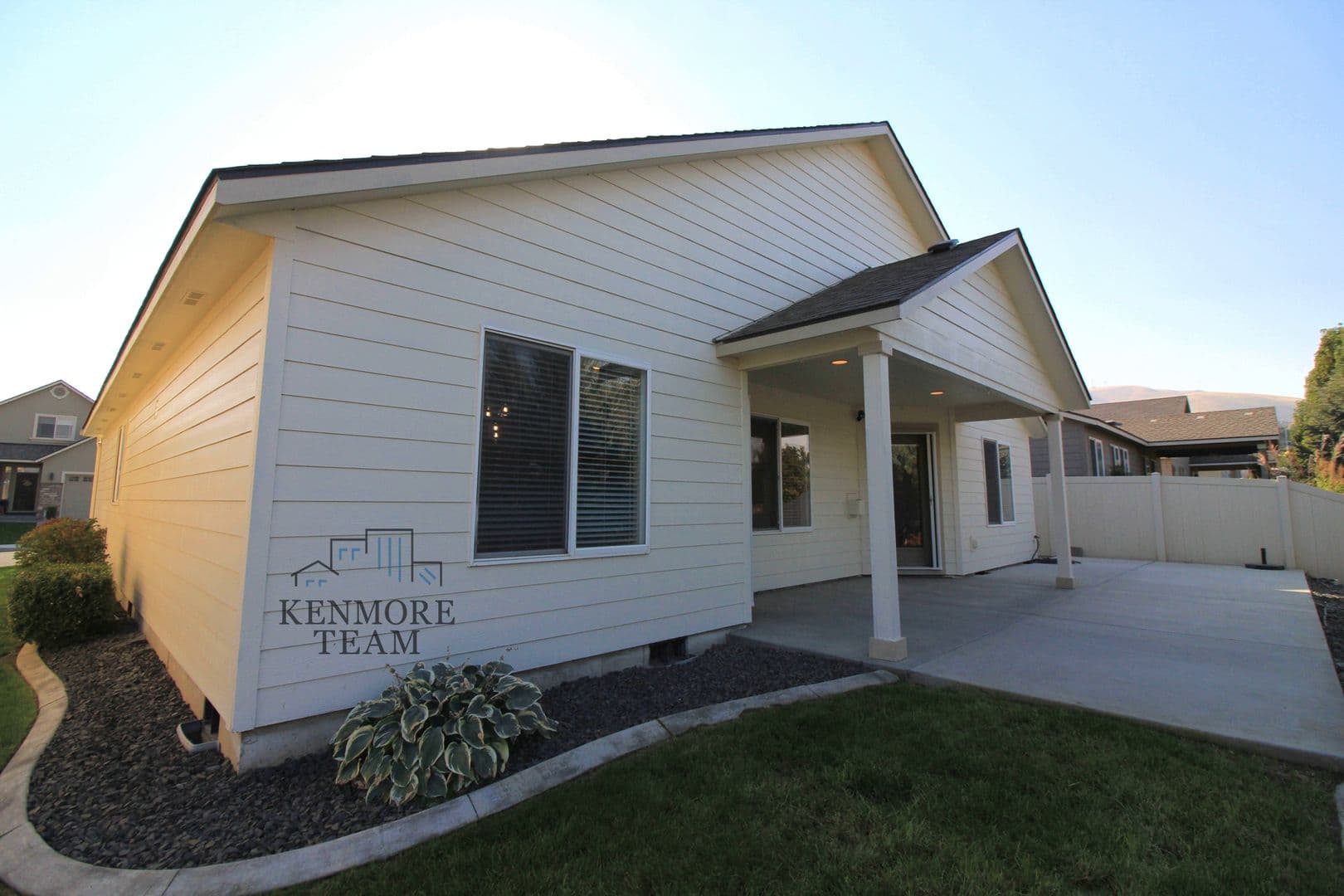 RICHLAND House: 544 LAKEROSE LP