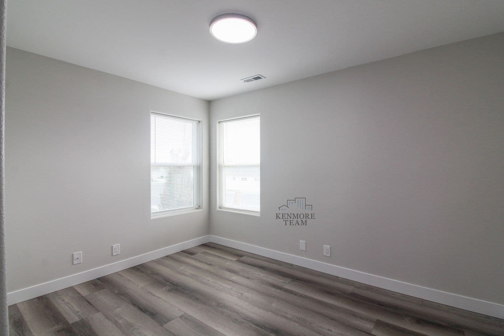 PASCO Apartment: 6405 CHAPEL HILL BLVD