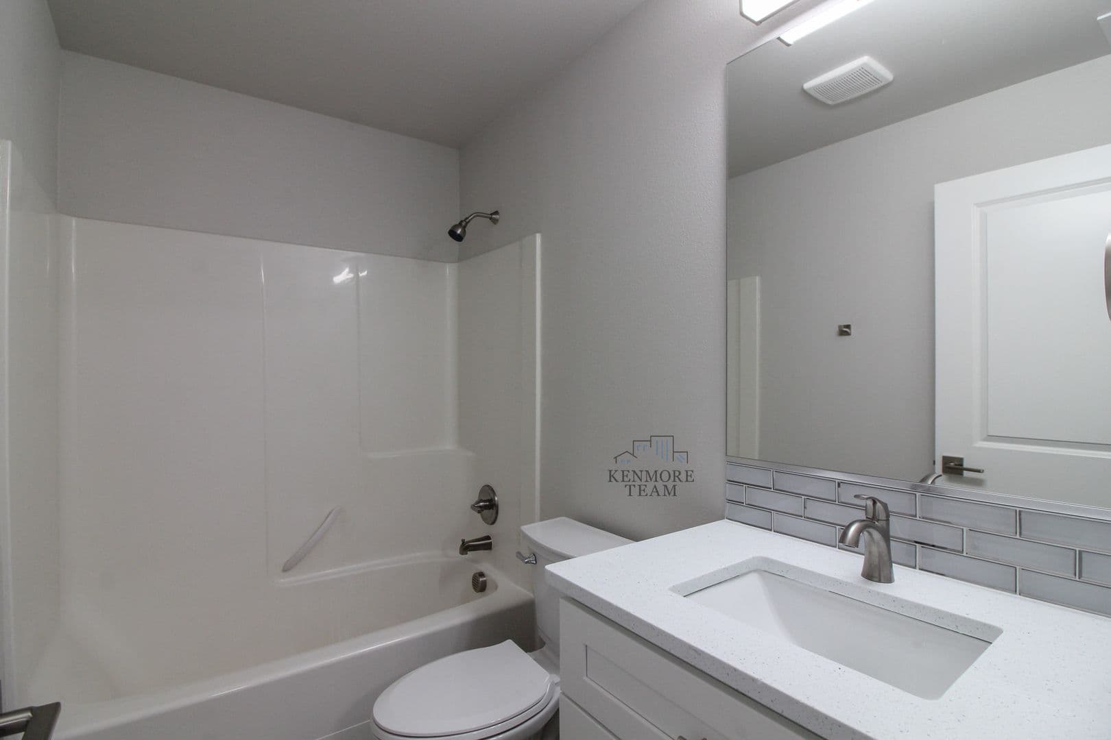 PASCO Apartment: 6405 CHAPEL HILL BLVD