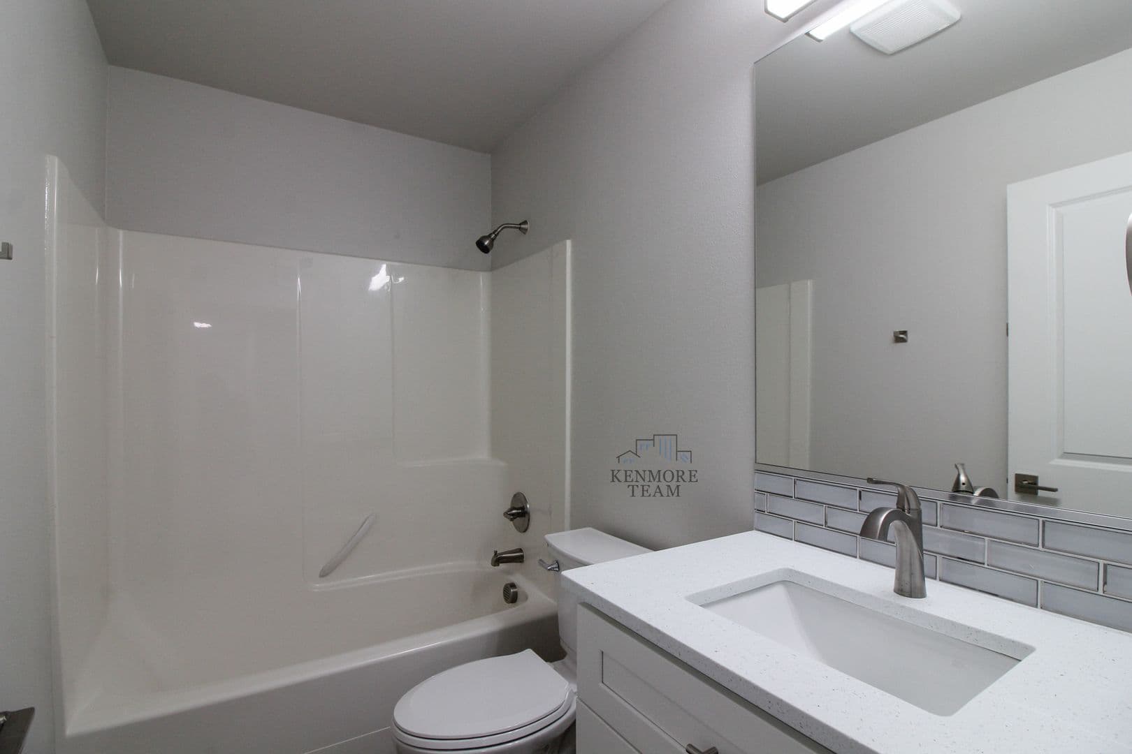 PASCO Apartment: 6405 CHAPEL HILL BLVD