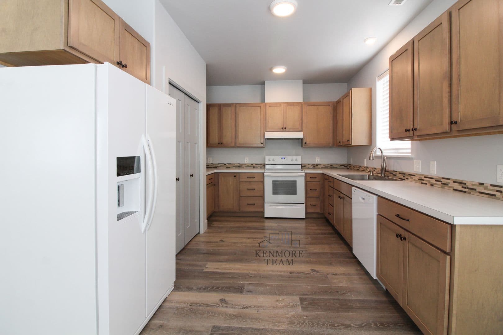 RICHLAND House: 1006 ADAMS ST 101