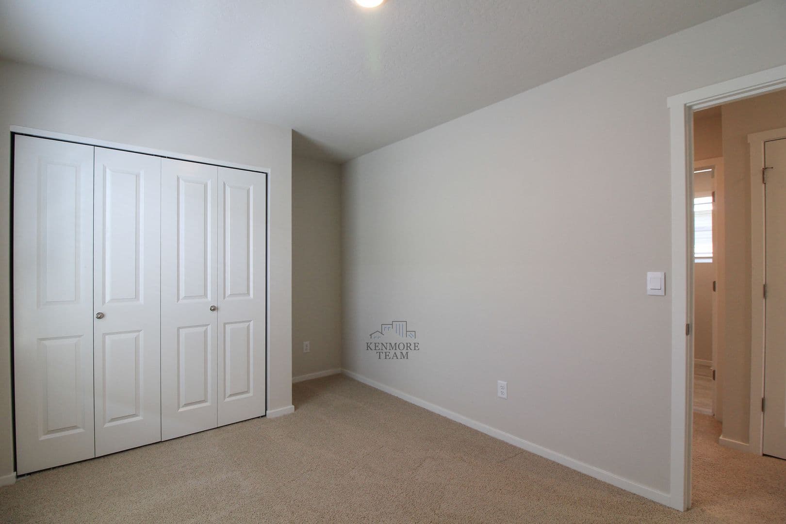 KENNEWICK House: 798 S YOLO PL