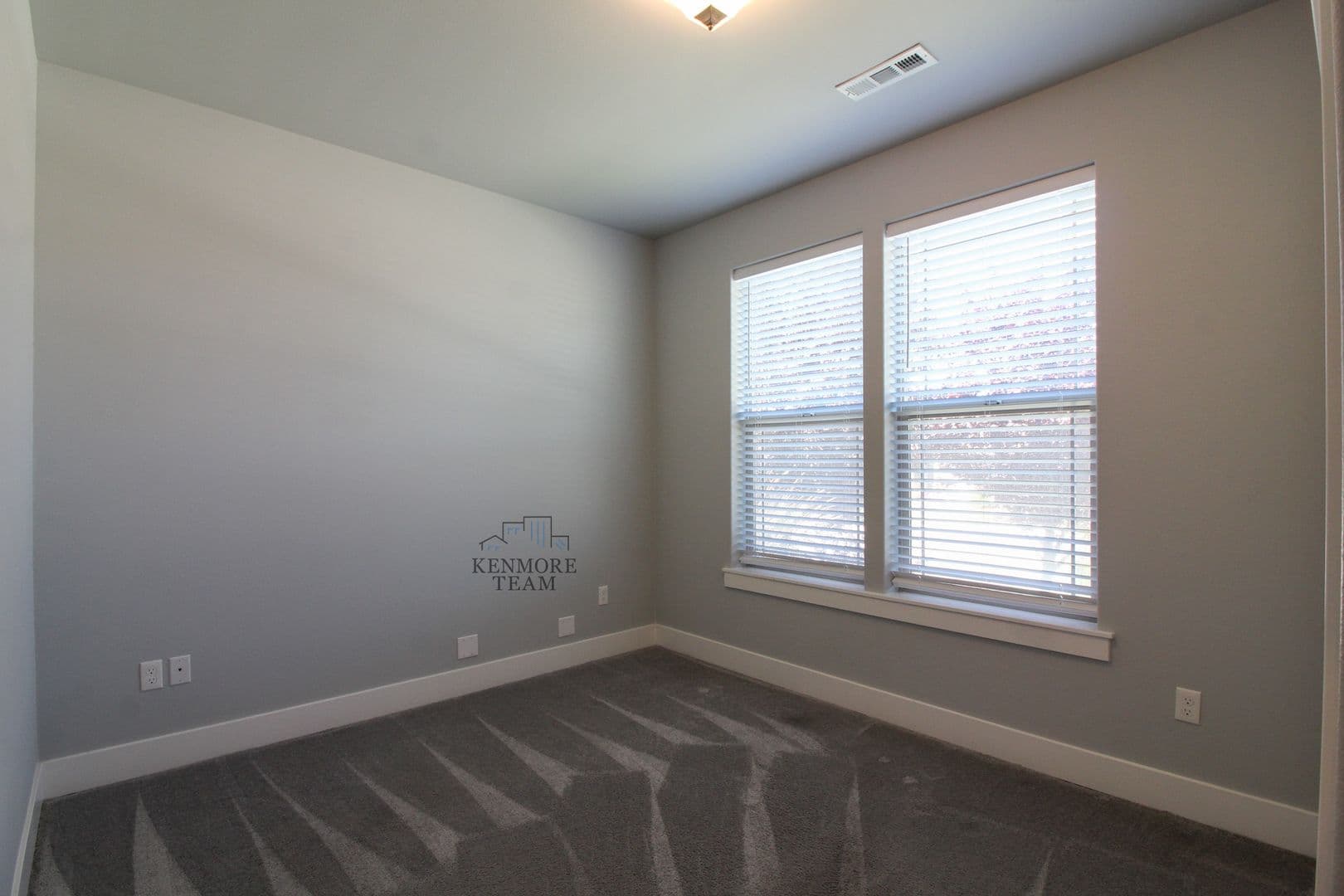 PASCO House: 9114 RUVEN ST