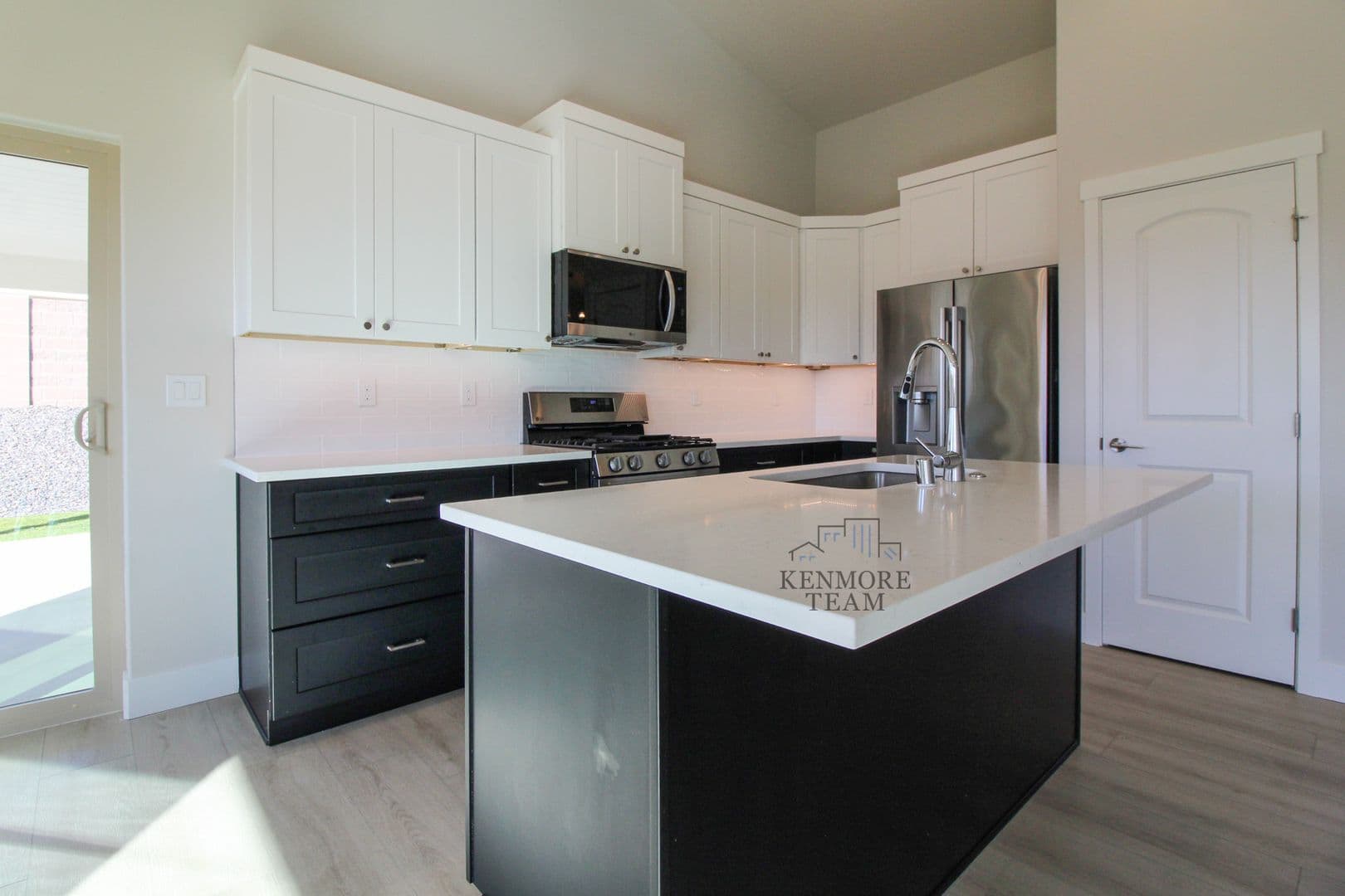 KENNEWICK House: 2936 ROOSEVELT ST