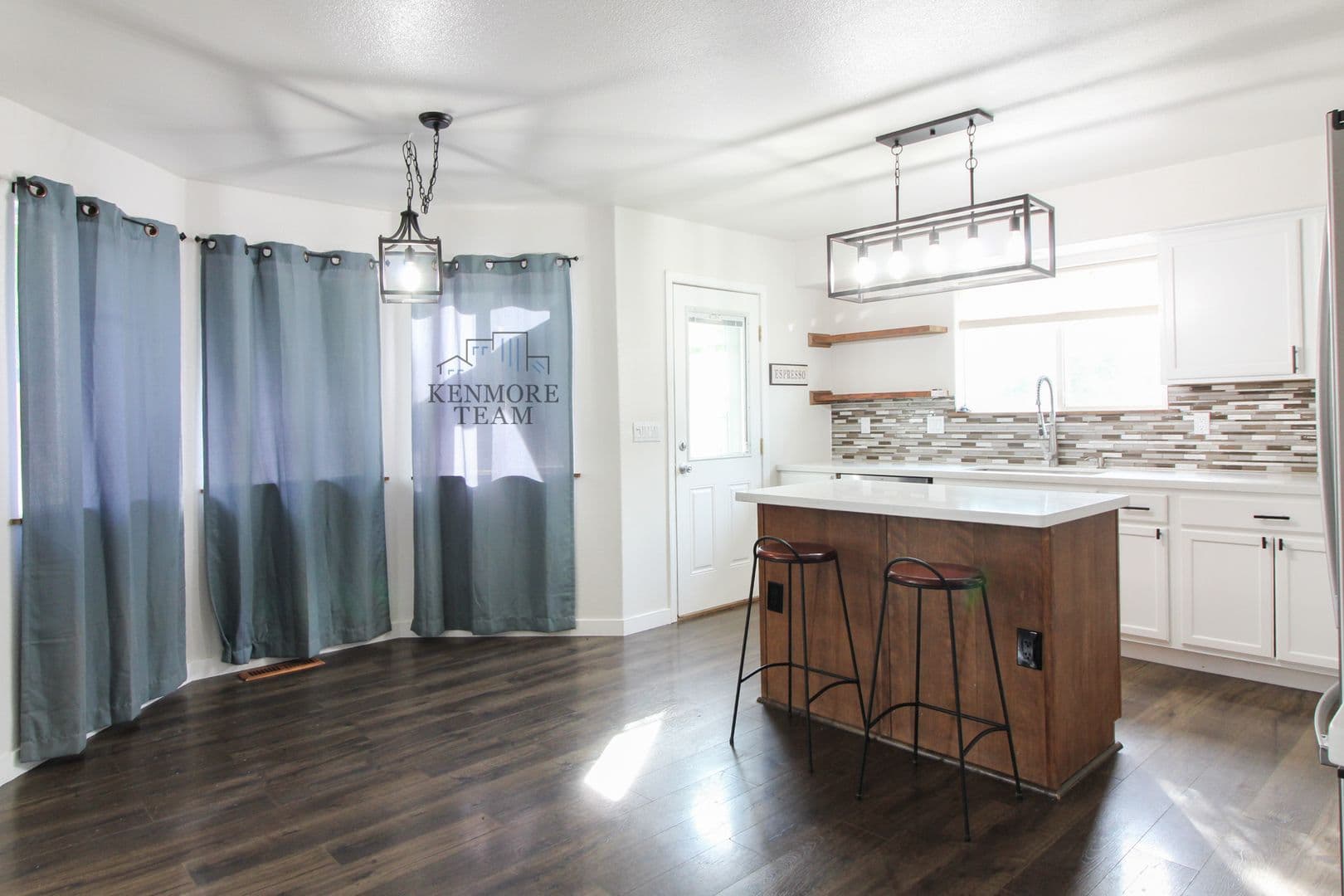 KENNEWICK House: 2503 W 37TH AVE
