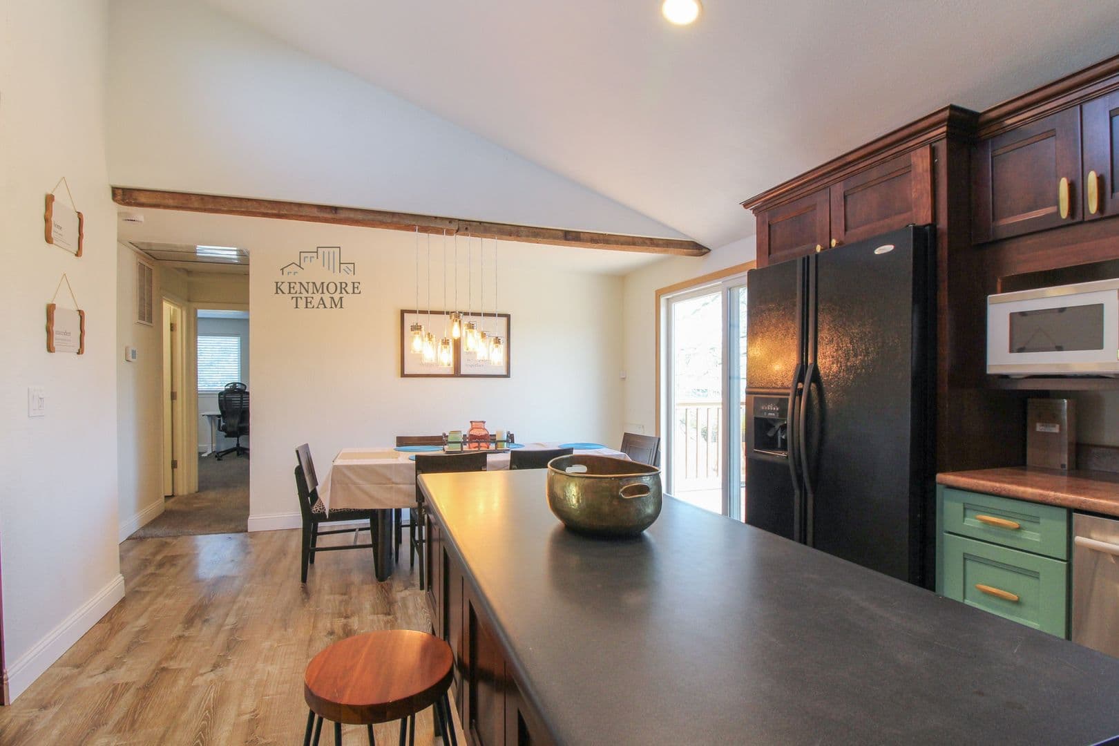 KENNEWICK House: 4201 S VANCOUVER ST