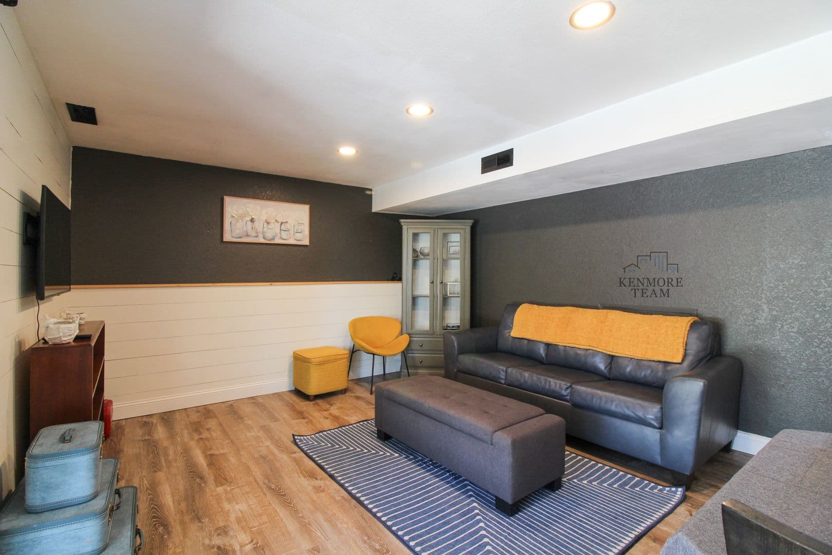 KENNEWICK House: 4201 S VANCOUVER ST