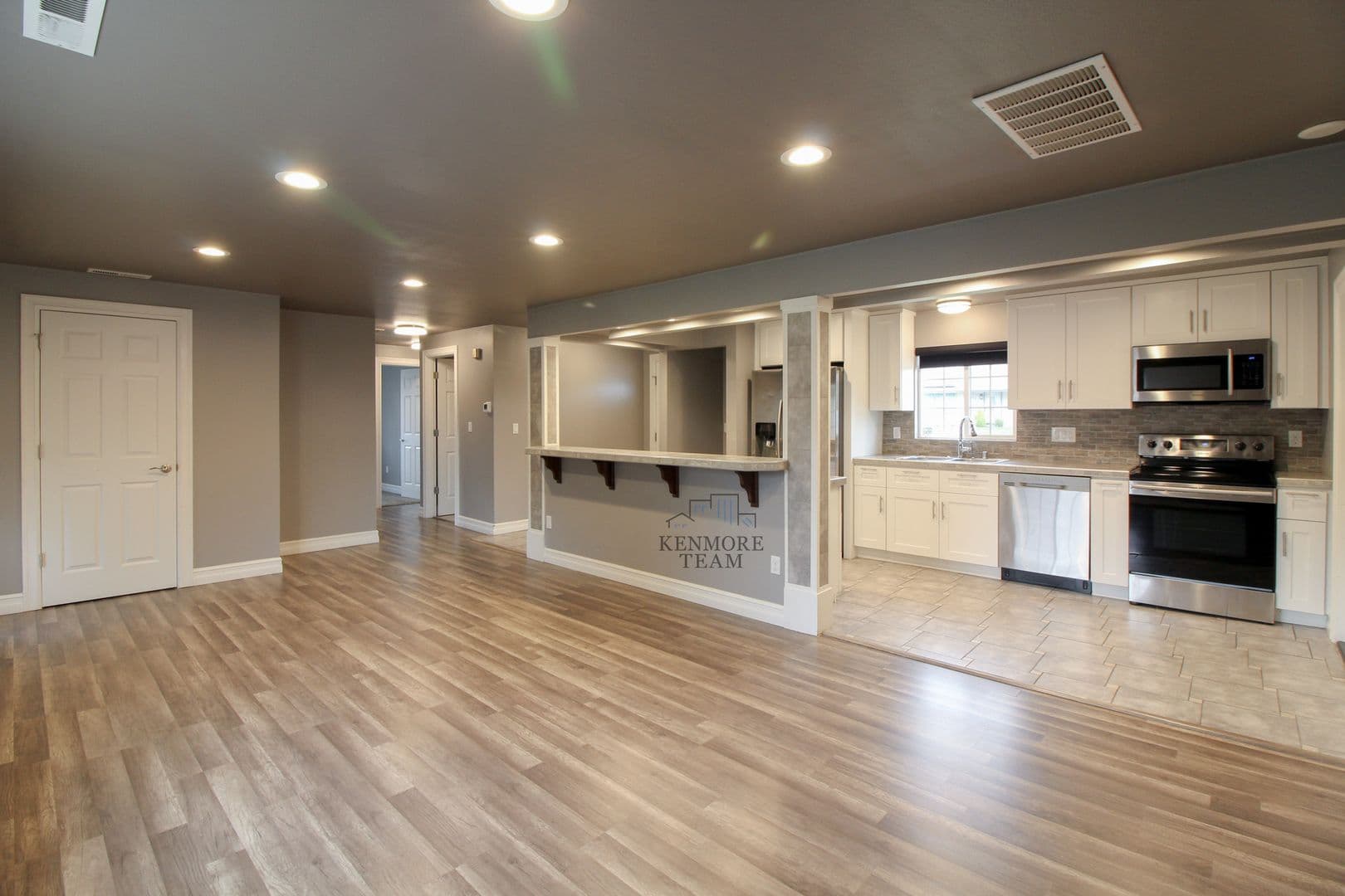 KENNEWICK House: 1321 W 3RD AVE