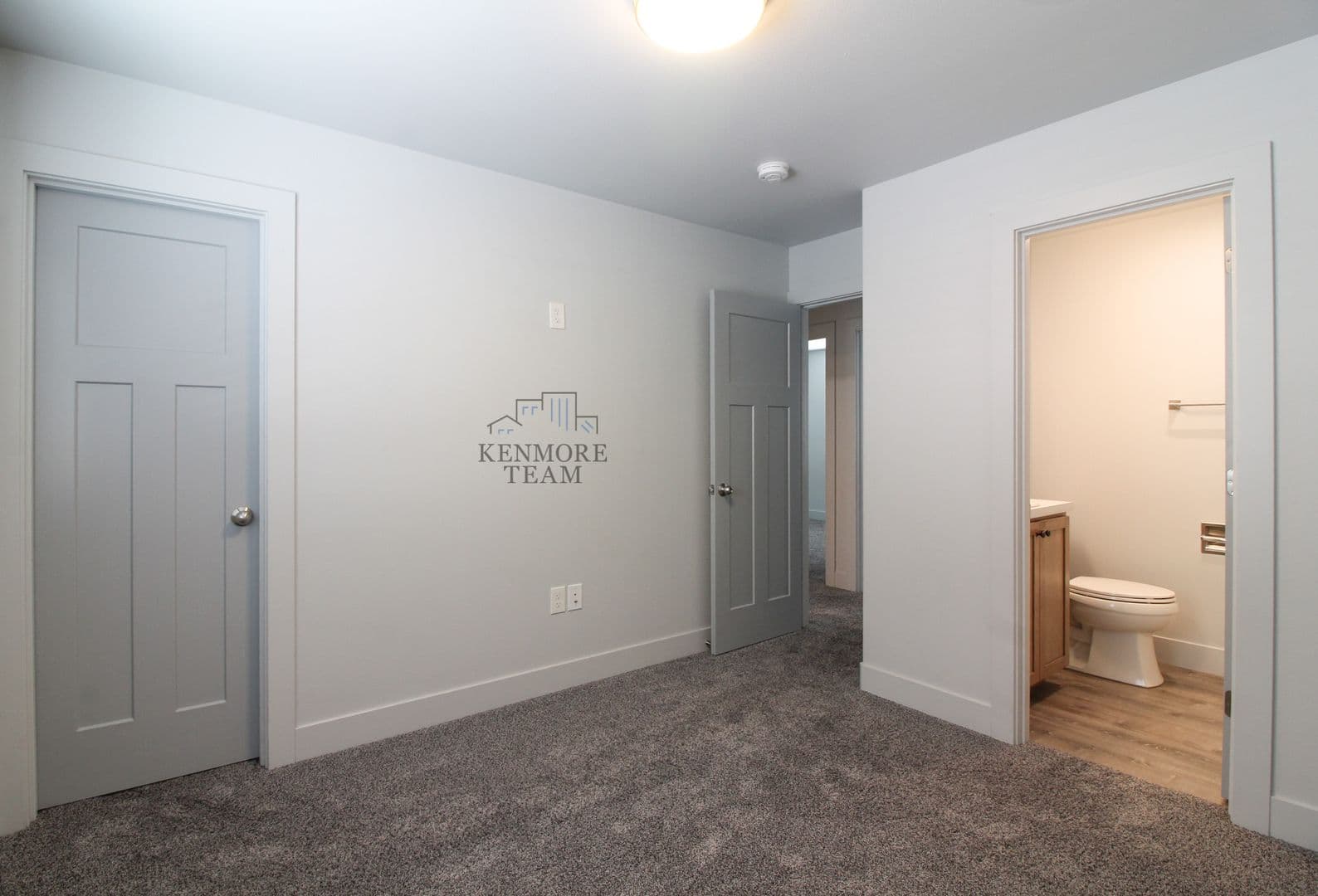 RICHLAND House: 1006 ADAMS ST 101