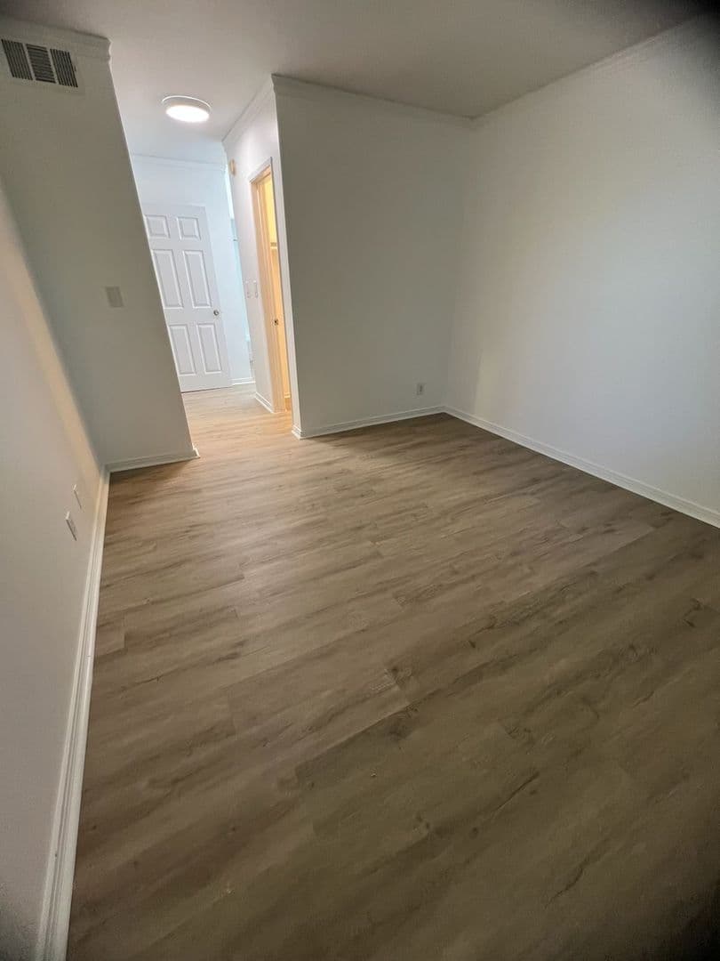 Tarzana Condo: 18620 Hatteras St #265