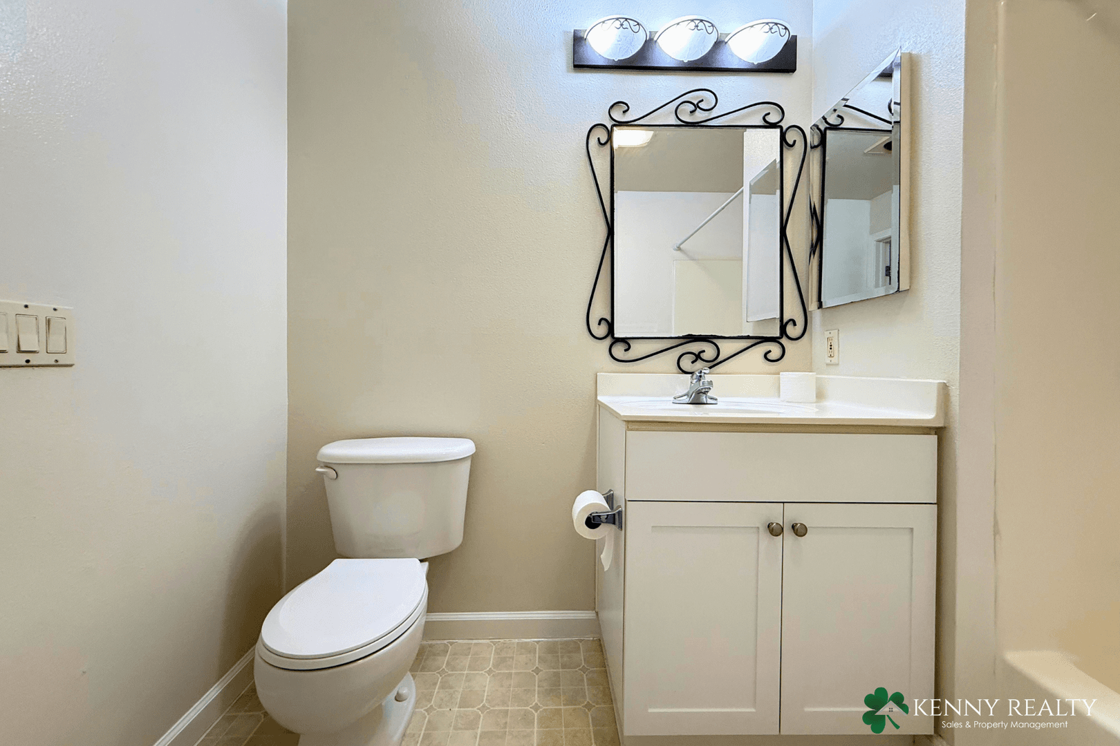 San Mateo Apartment: 401 S Norfolk St.