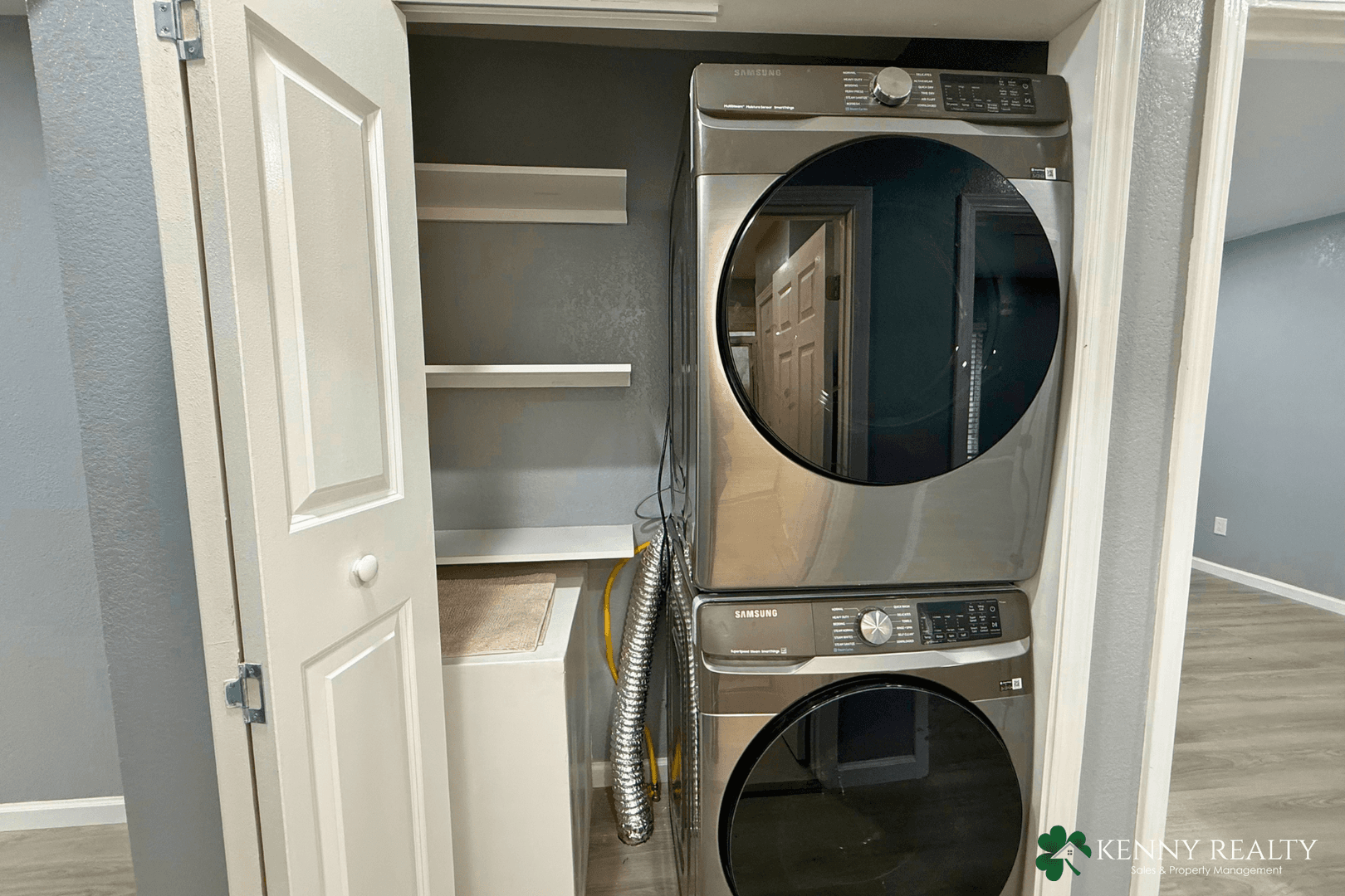 South San Francisco House: 230 Arroyo Drive