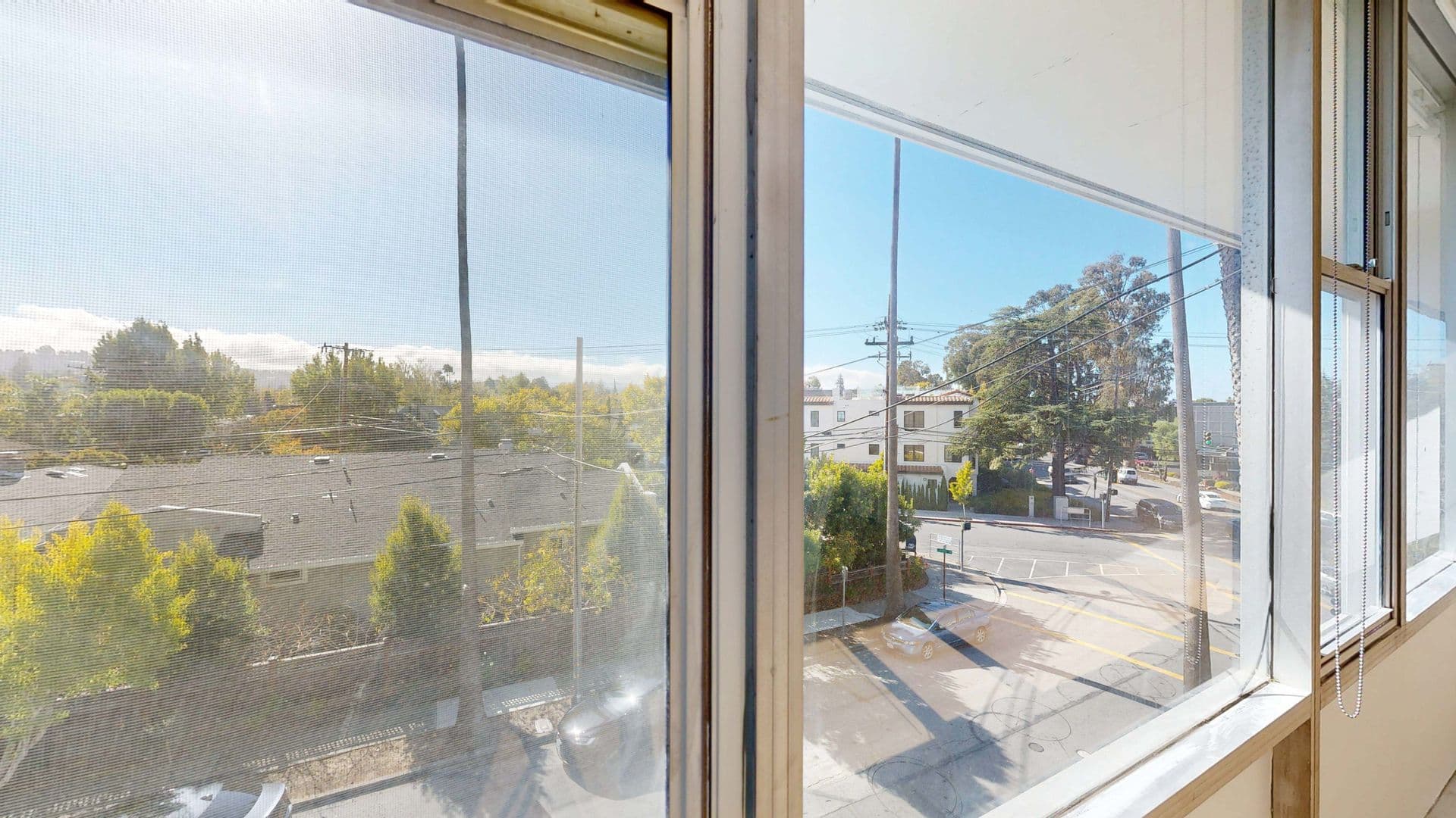 Burlingame Apartment: 55 El Camino Real