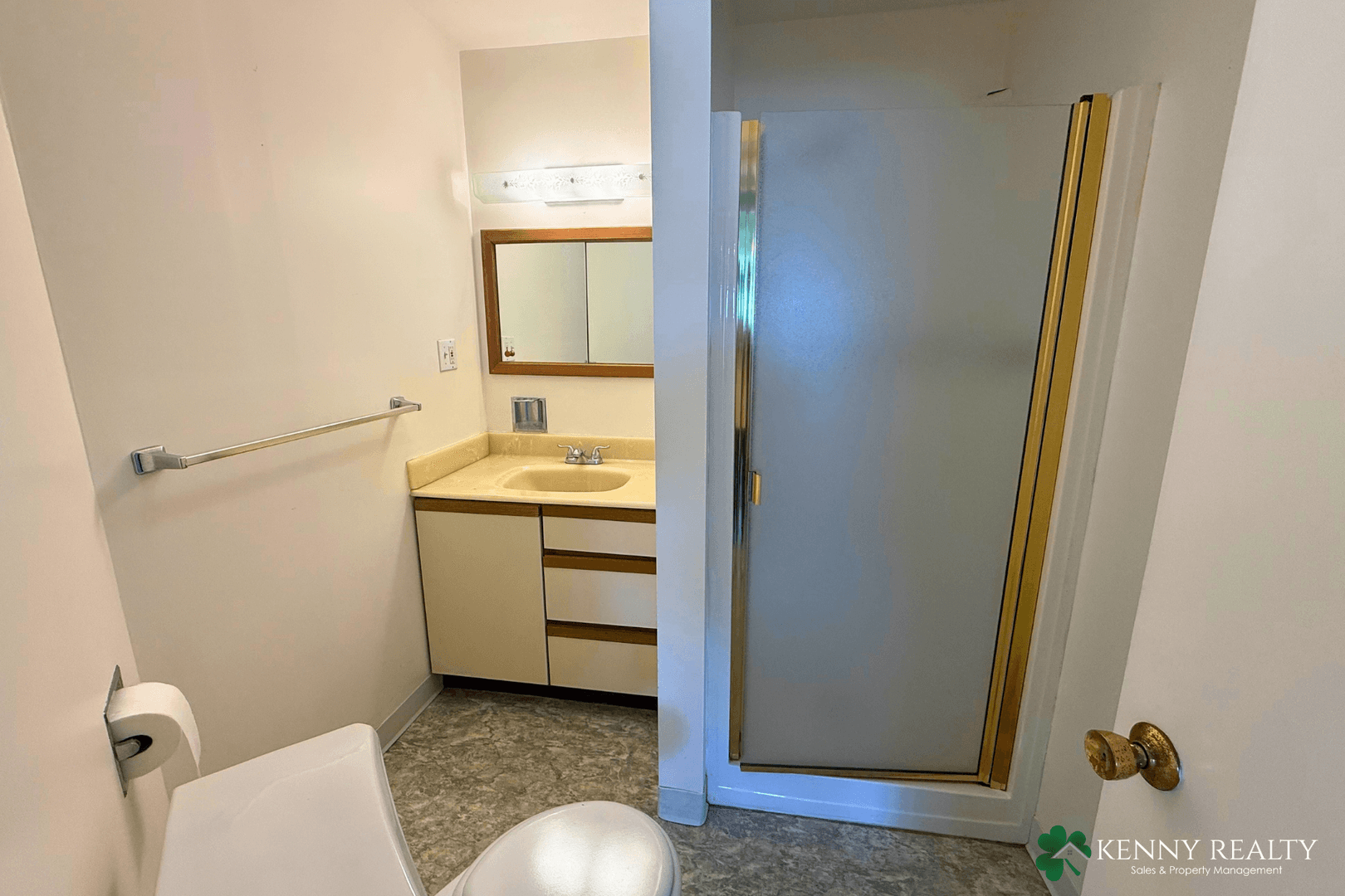 Pacifica House: 23 Holiday Court