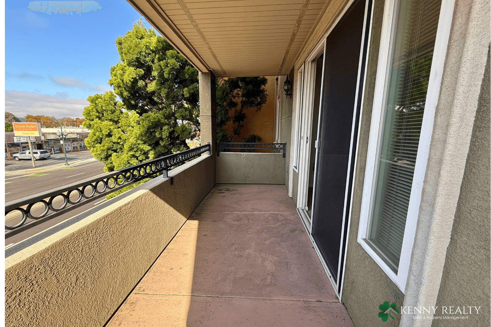 San Mateo Apartment: 401 S Norfolk St.