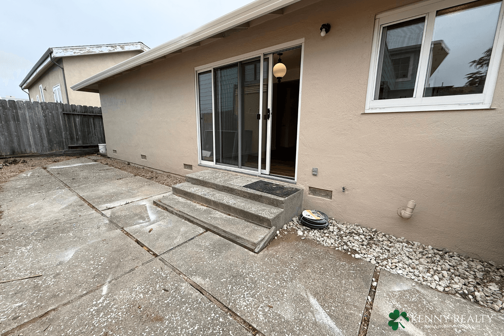 Millbrae House: 37 Willow Ave
