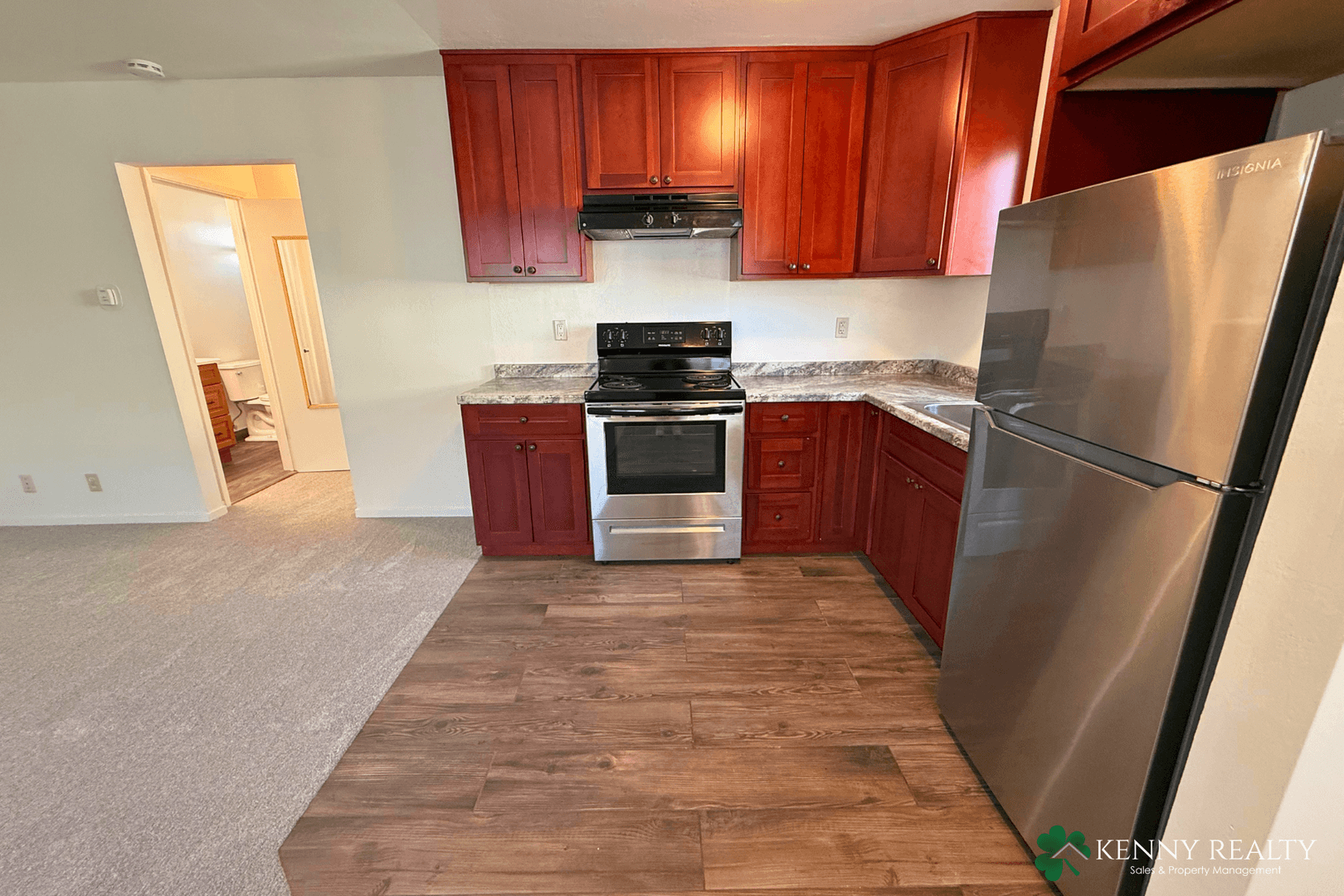 South San Francisco Apartment: 516 Railroad/ 517/519 1st Lane