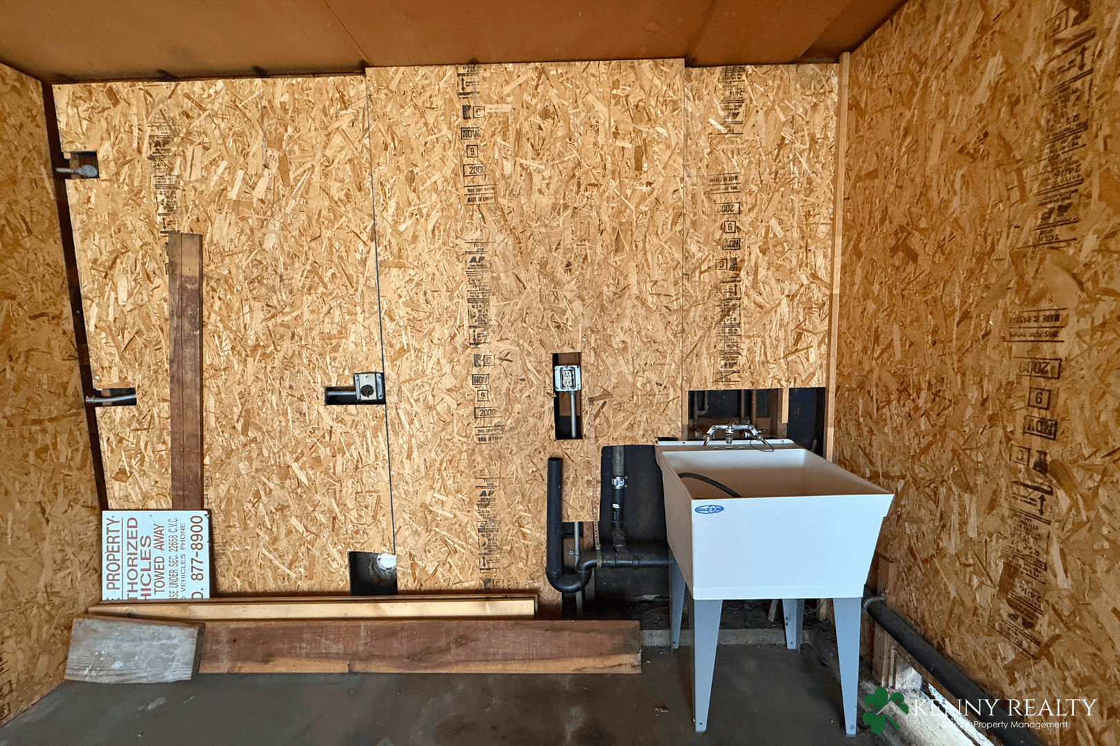 South San Francisco Apartment: 516 Railroad/ 517/519 1st Lane