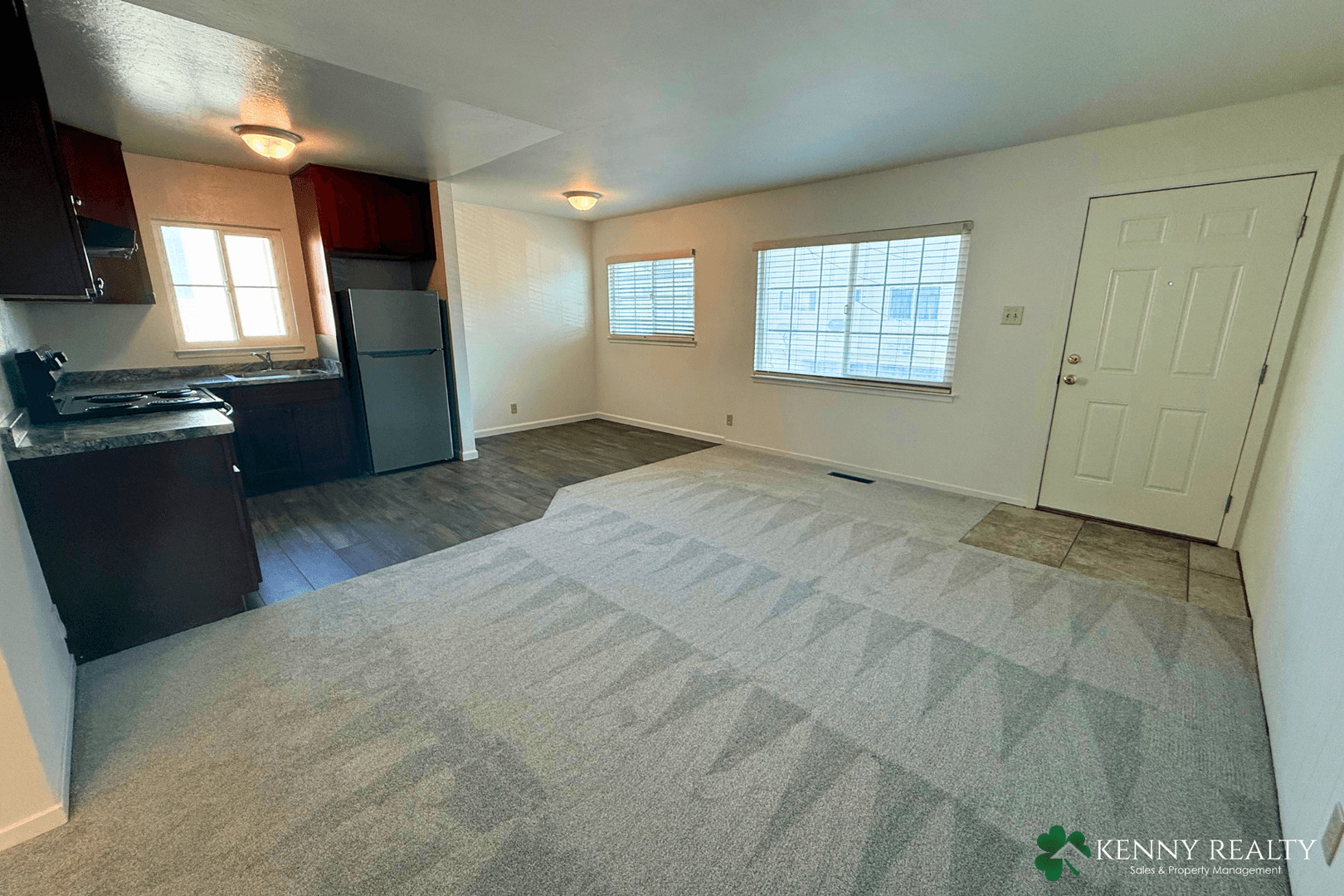 South San Francisco Apartment: 516 Railroad/ 517/519 1st Lane