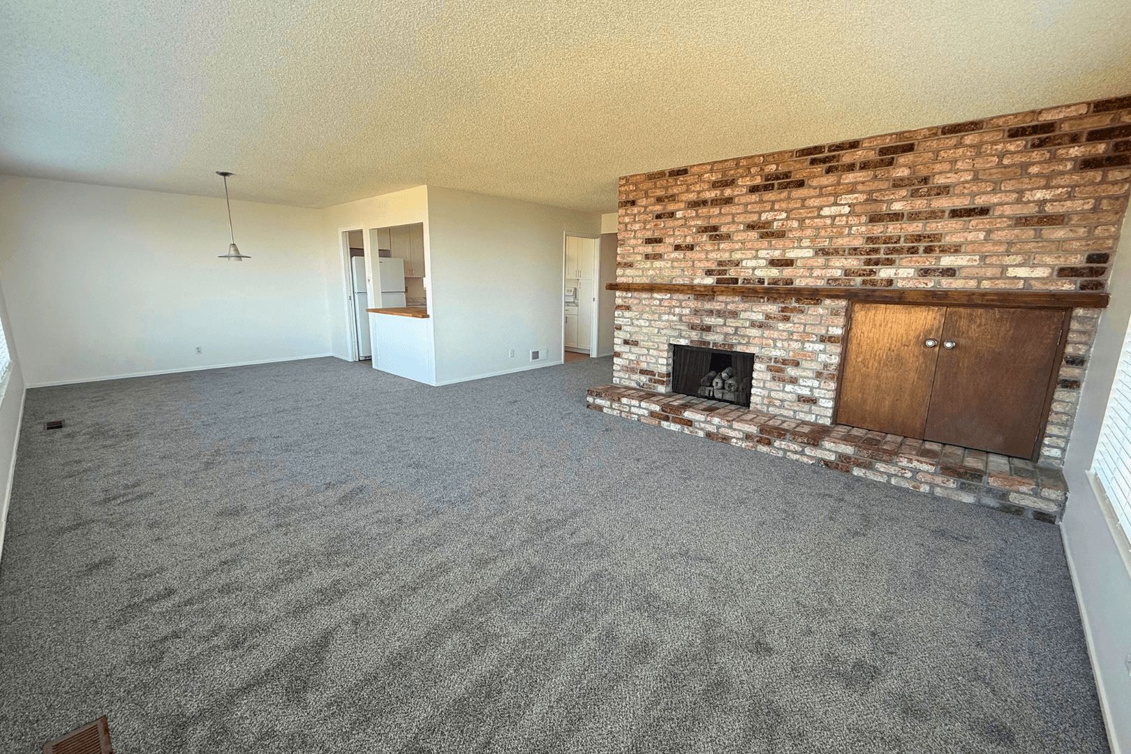Pacifica House: 23 Holiday Court