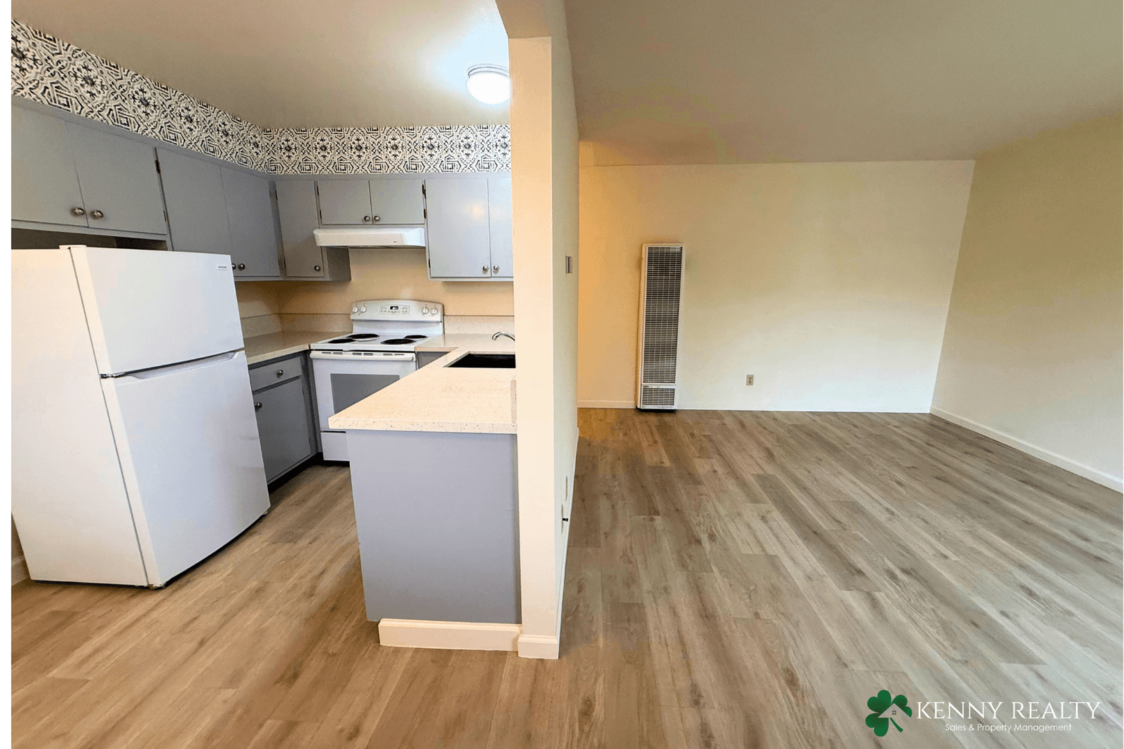 South San Francisco Apartment: 855 Commercial