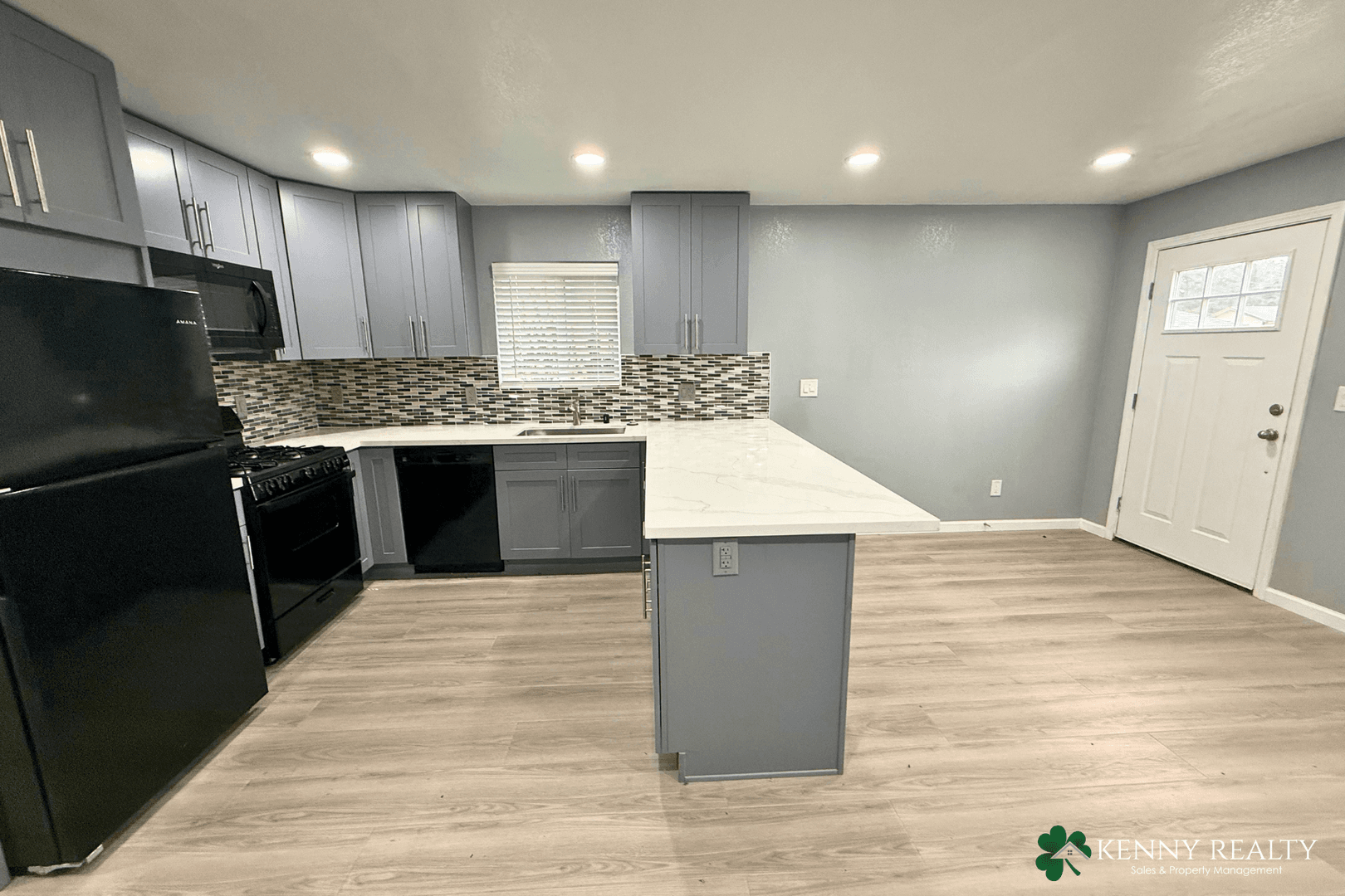 South San Francisco House: 230 Arroyo Drive