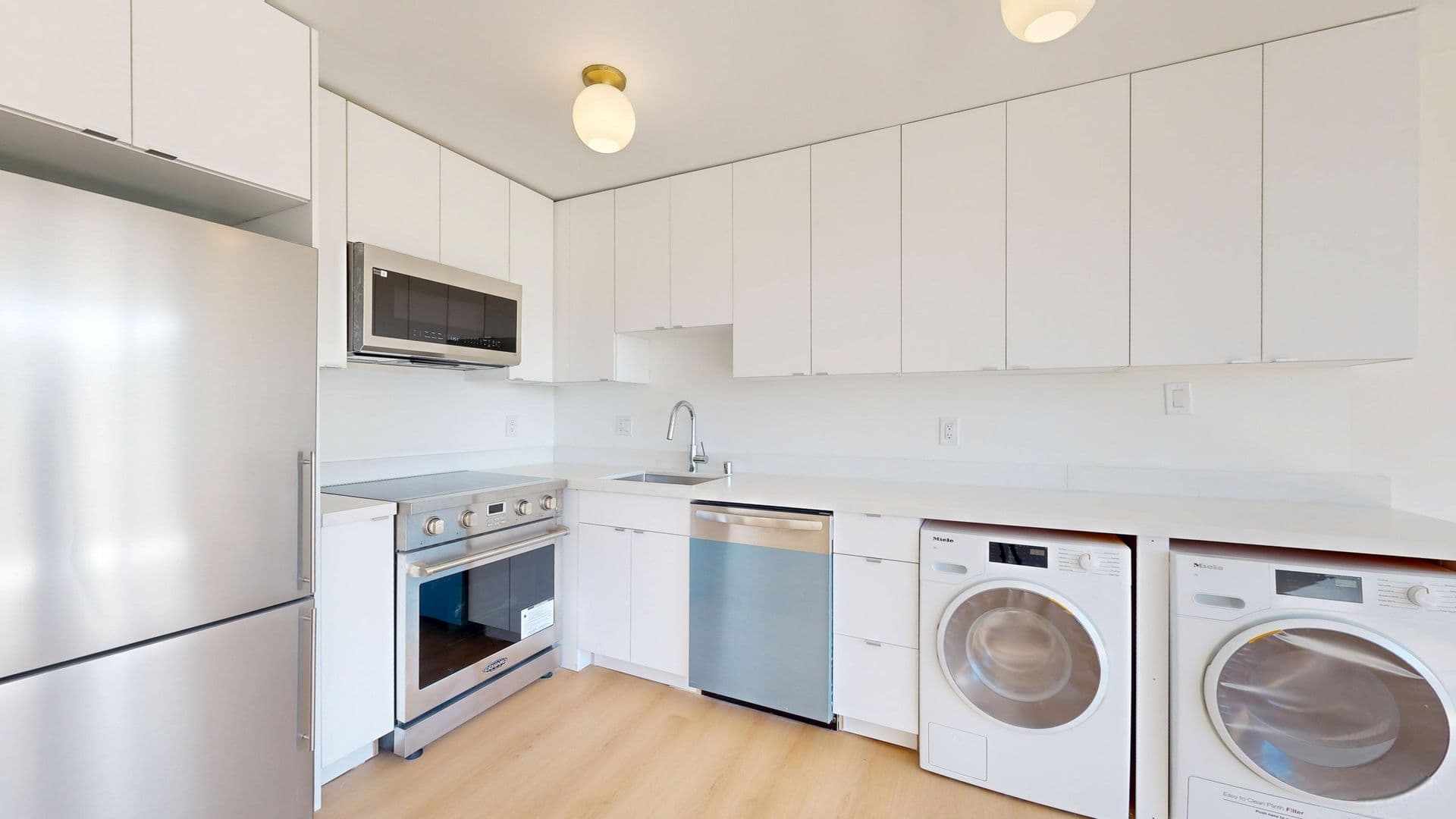 Burlingame Apartment: 55 El Camino Real