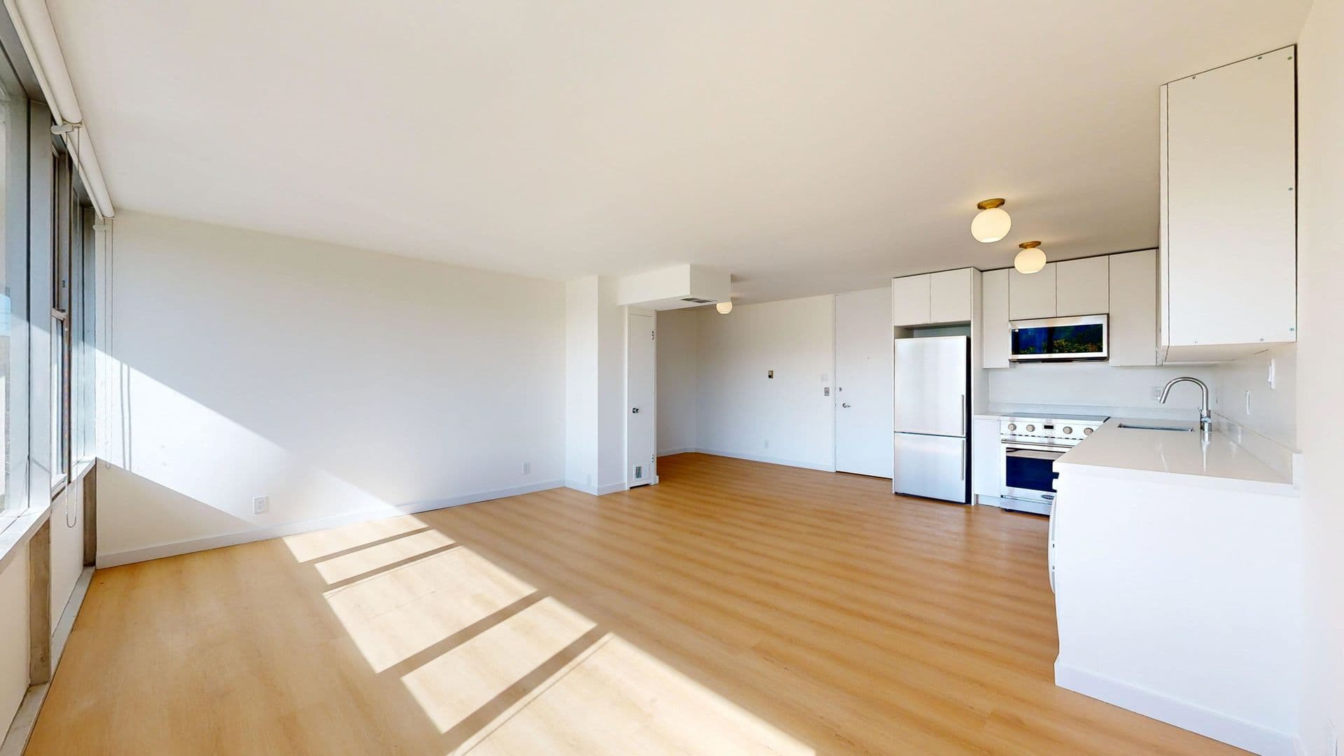 Burlingame Apartment: 55 El Camino Real