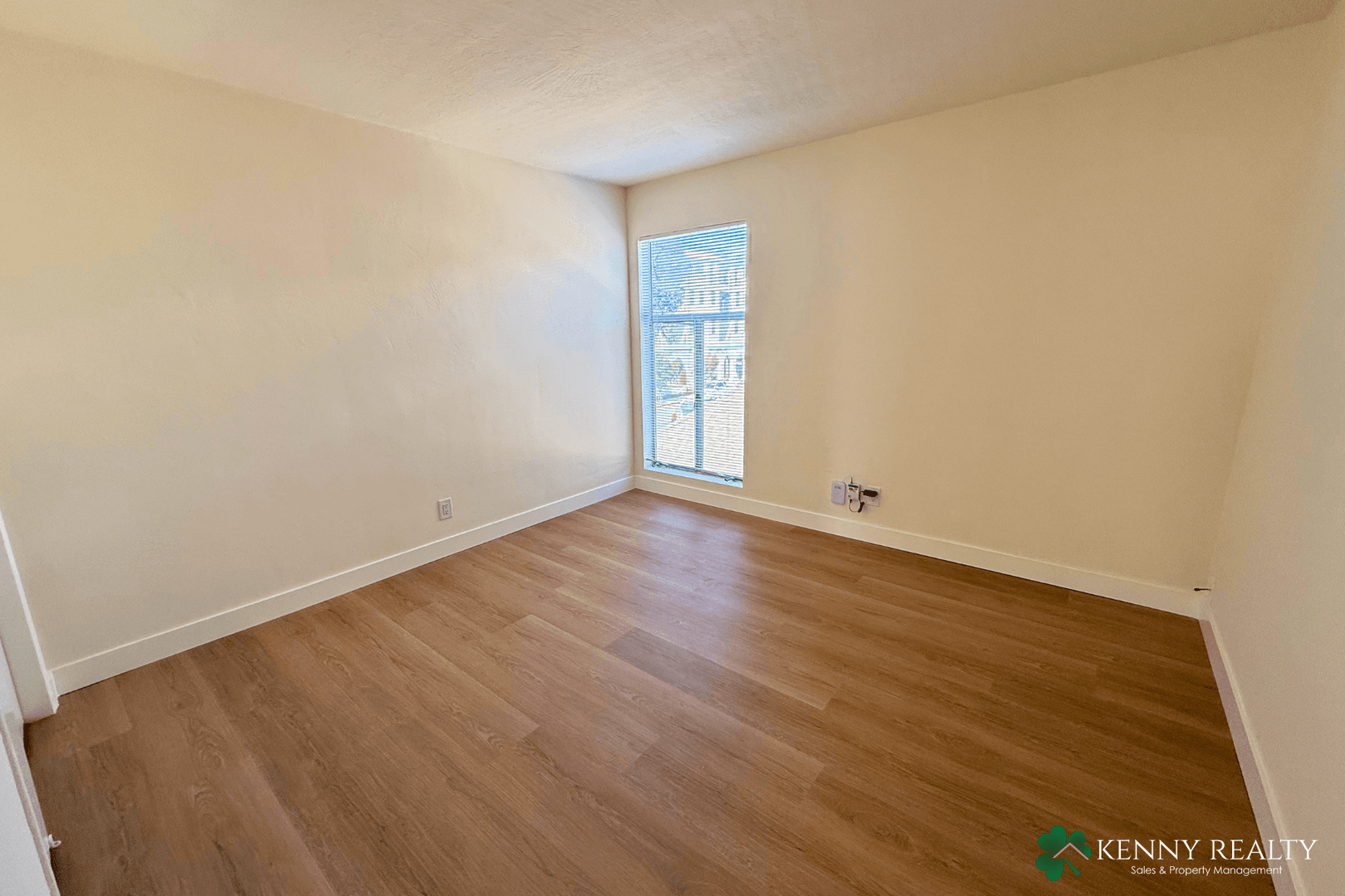 San Carlos Apartment: 621 Chestnut Street