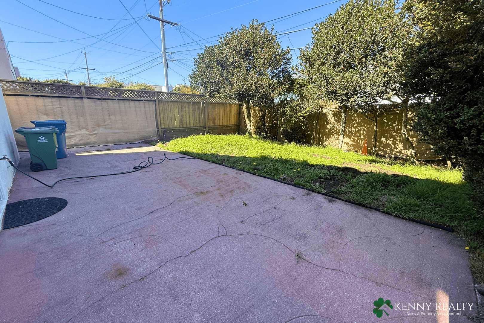 Daly City House: 654 N. Mayfair Ave