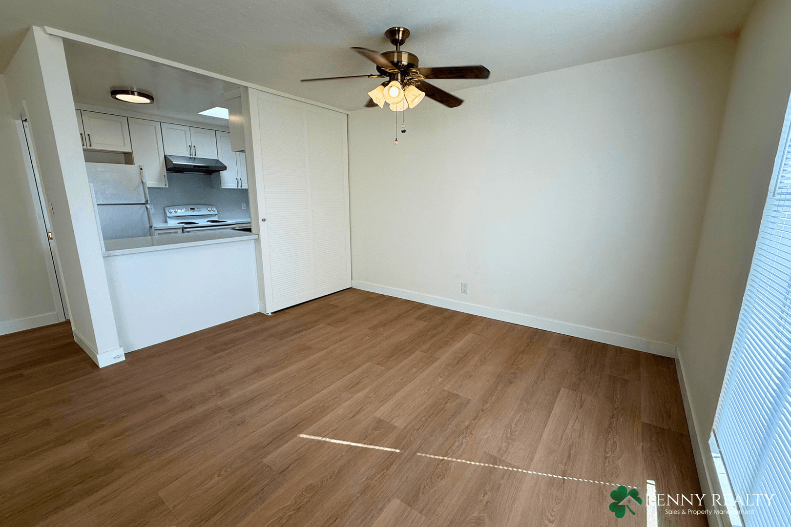 San Carlos Apartment: 621 Chestnut Street