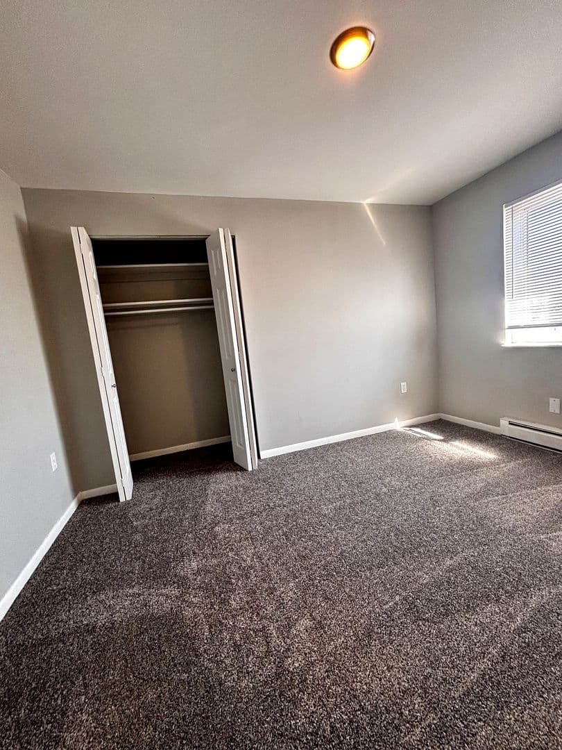Englewood Apartment: 521 S. Main Street
