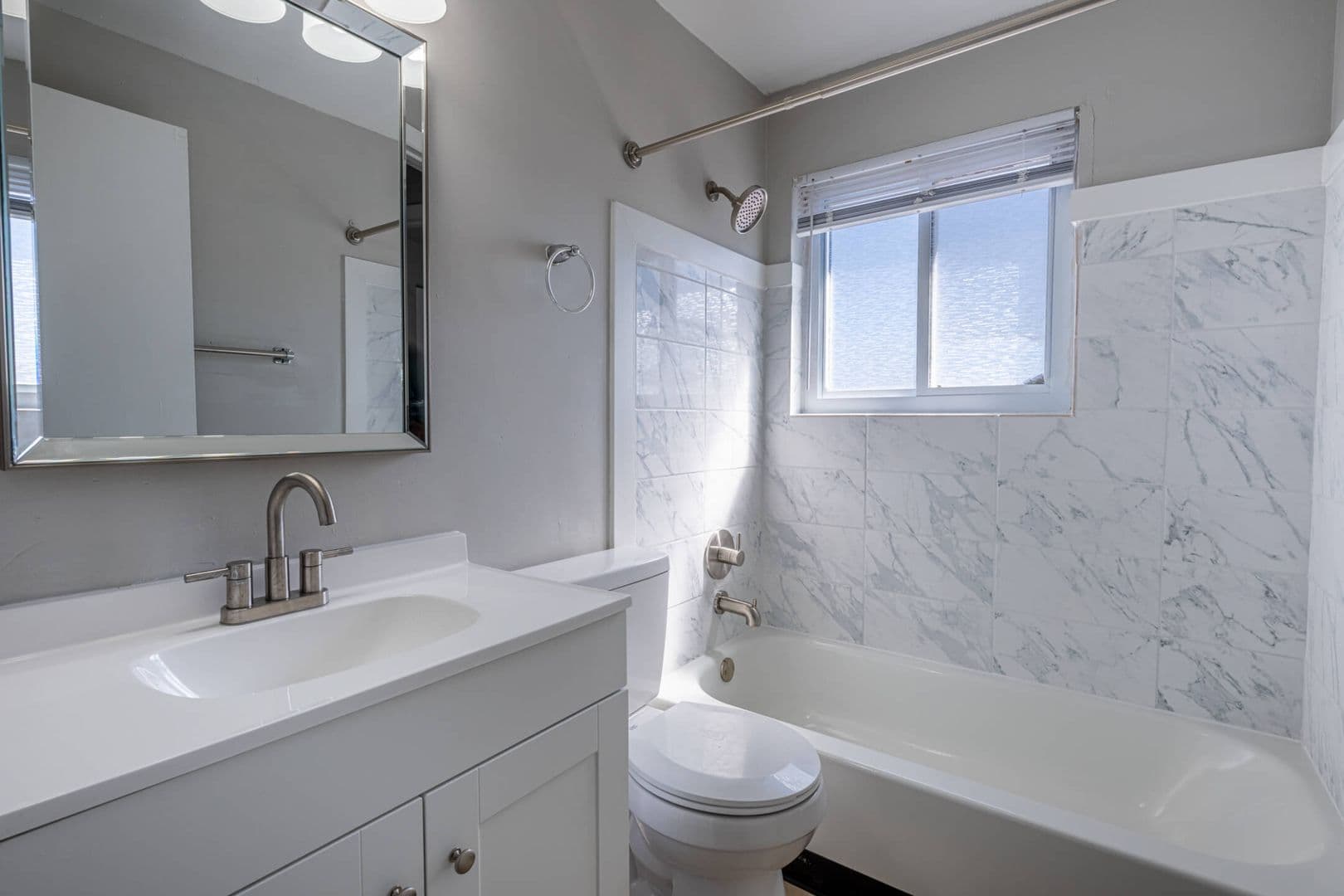 Englewood Apartment: 519 S. Main Street