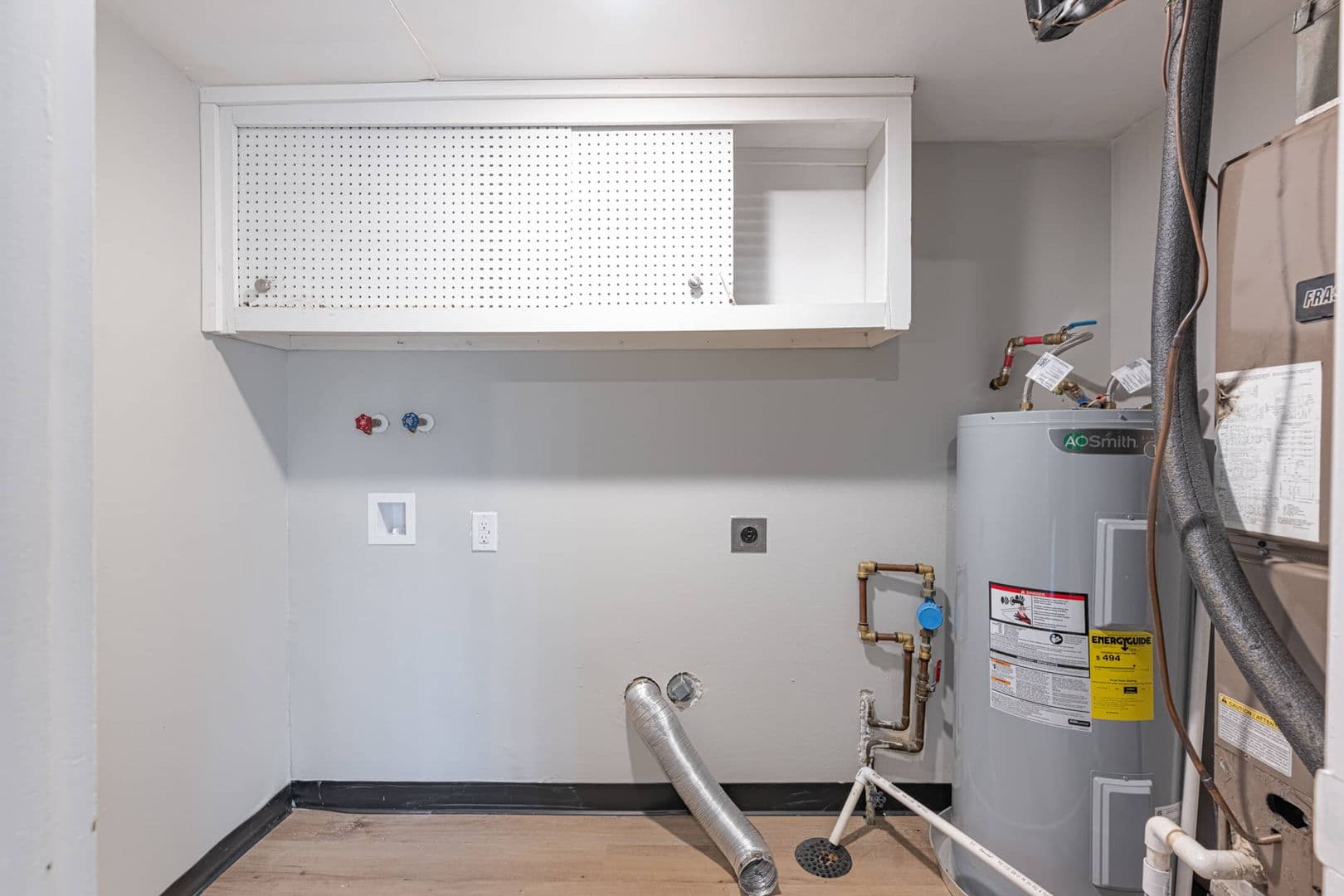 Kettering Apartment: 4370 Flowerdale Avenue