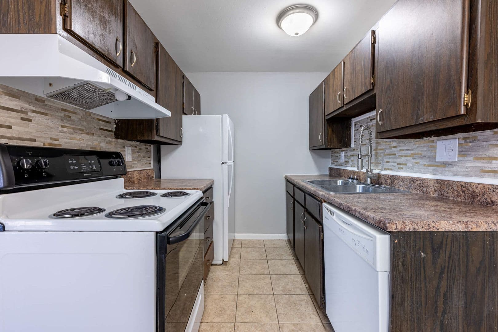 Englewood Apartment: 519 S. Main Street