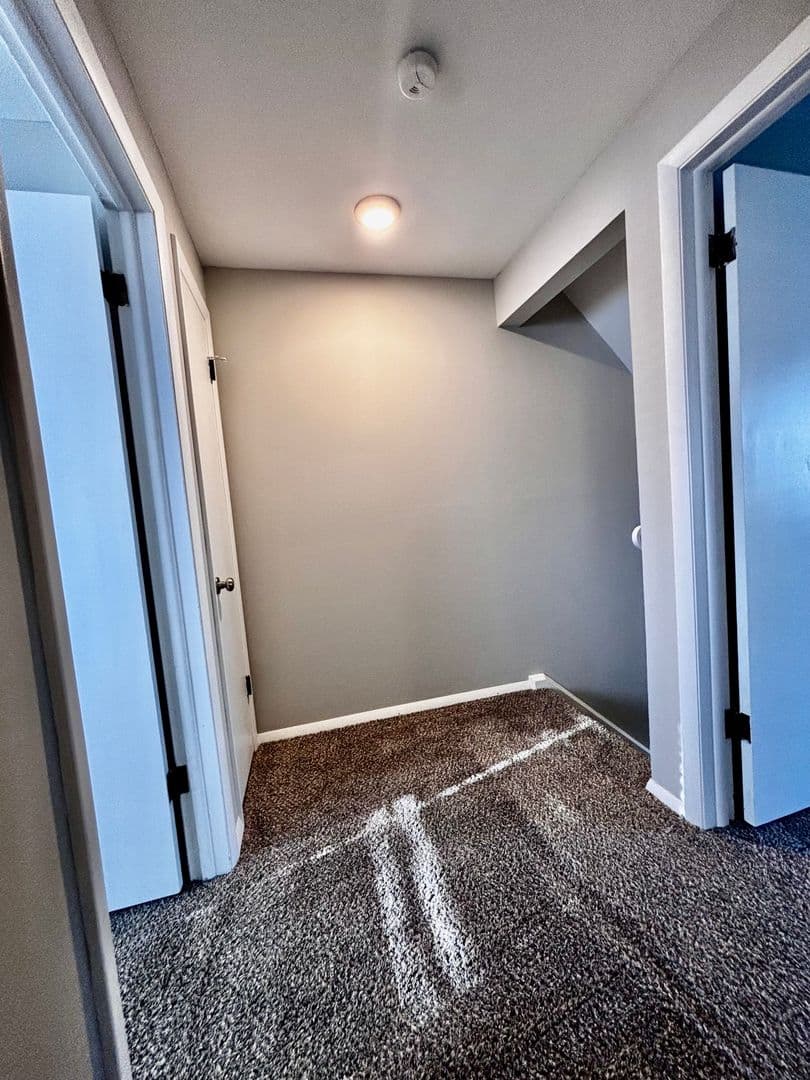 Kettering Apartment: 4370 Flowerdale Avenue