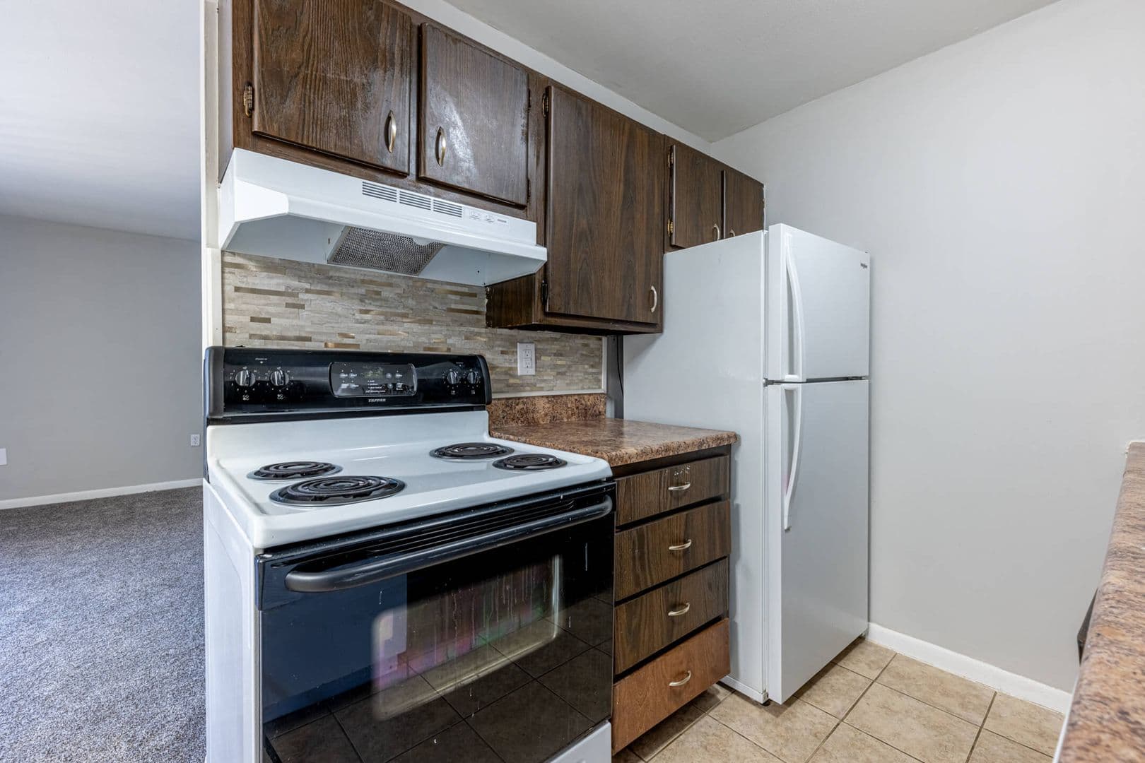 Englewood Apartment: 519 S. Main Street