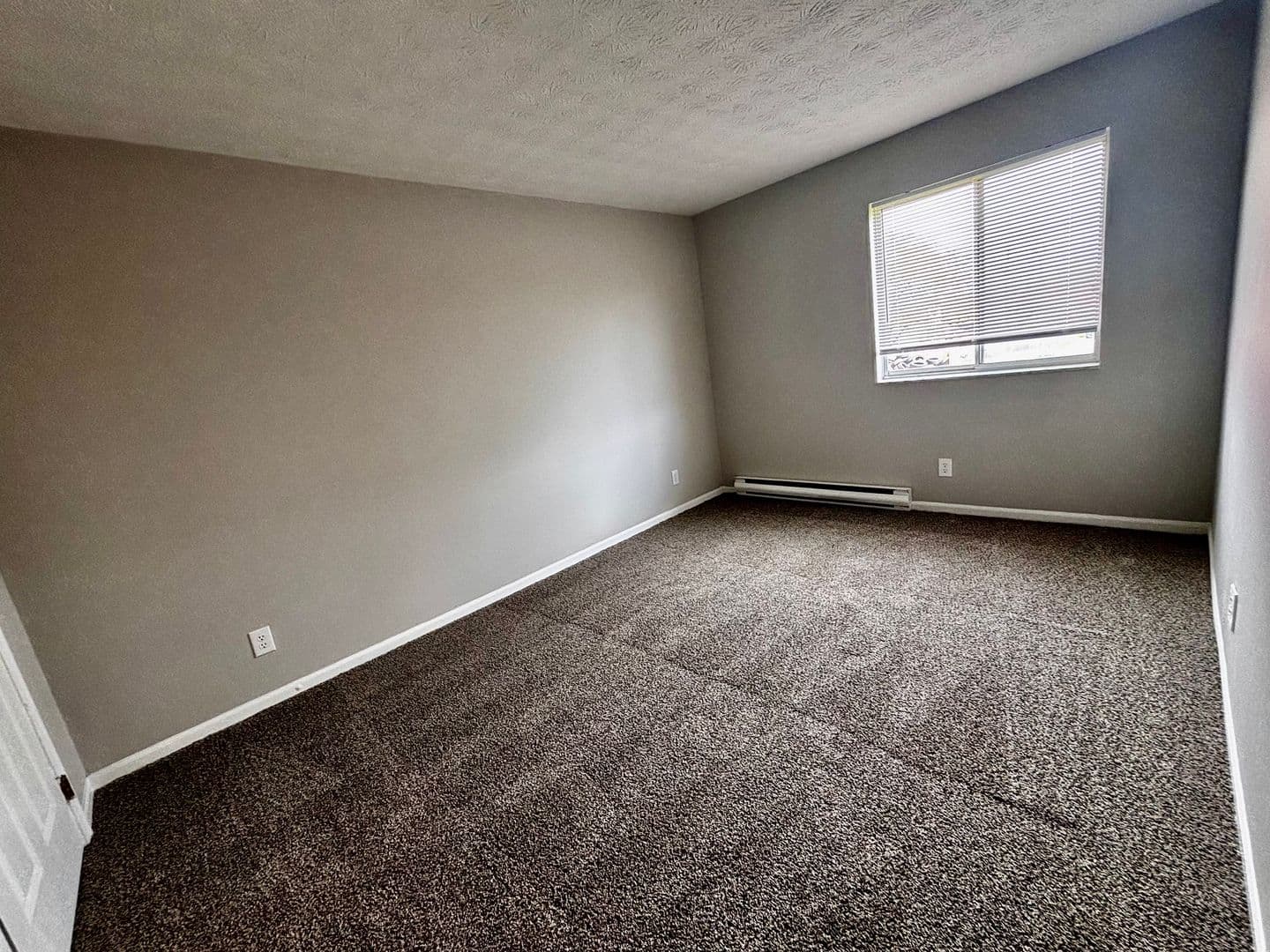 Englewood Apartment: 521 S. Main Street